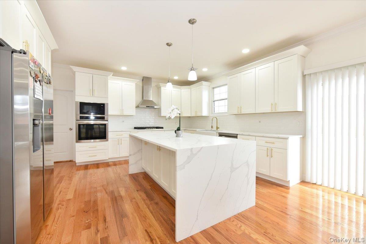 #12 photo, 551 Grand Avenue, 东长岛 Lindenhurst , NY 11757