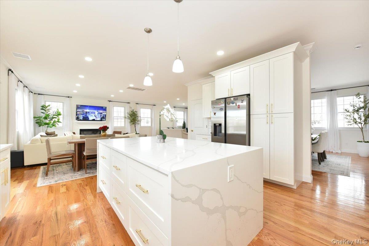 #14 photo, 551 Grand Avenue, 东长岛 Lindenhurst , NY 11757