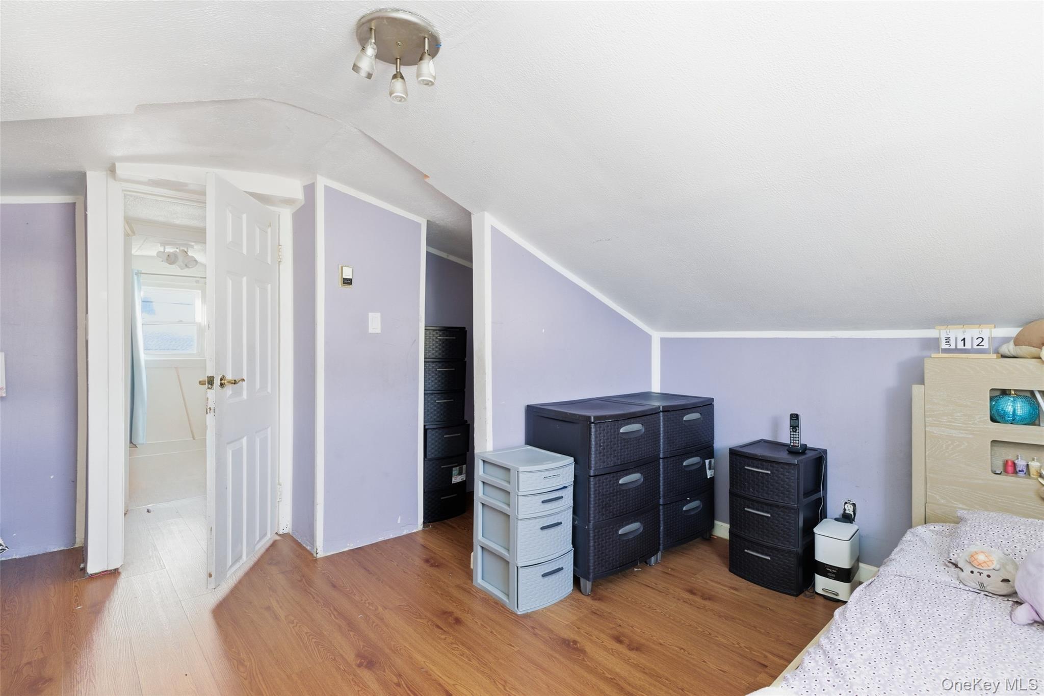 #16 photo, 255 Evans Avenue, नासाउ काउंटी Elmont , NY 11003