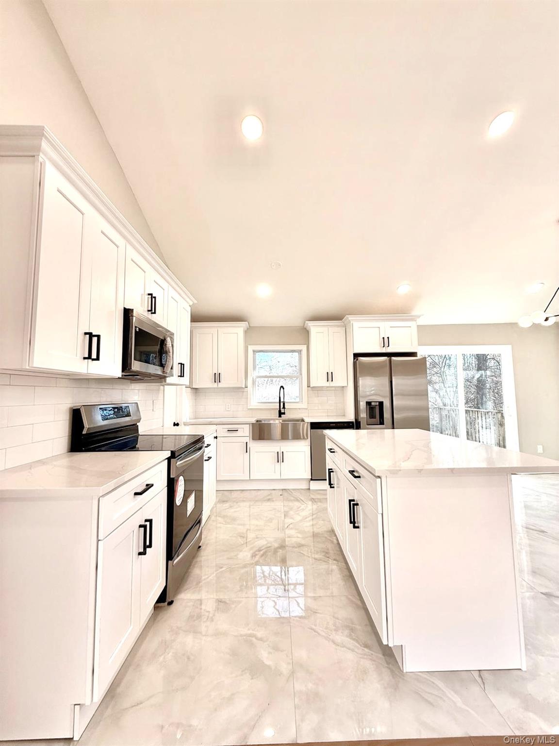 #4 photo, 53 W Yaphank Road, Medford , NY 11763