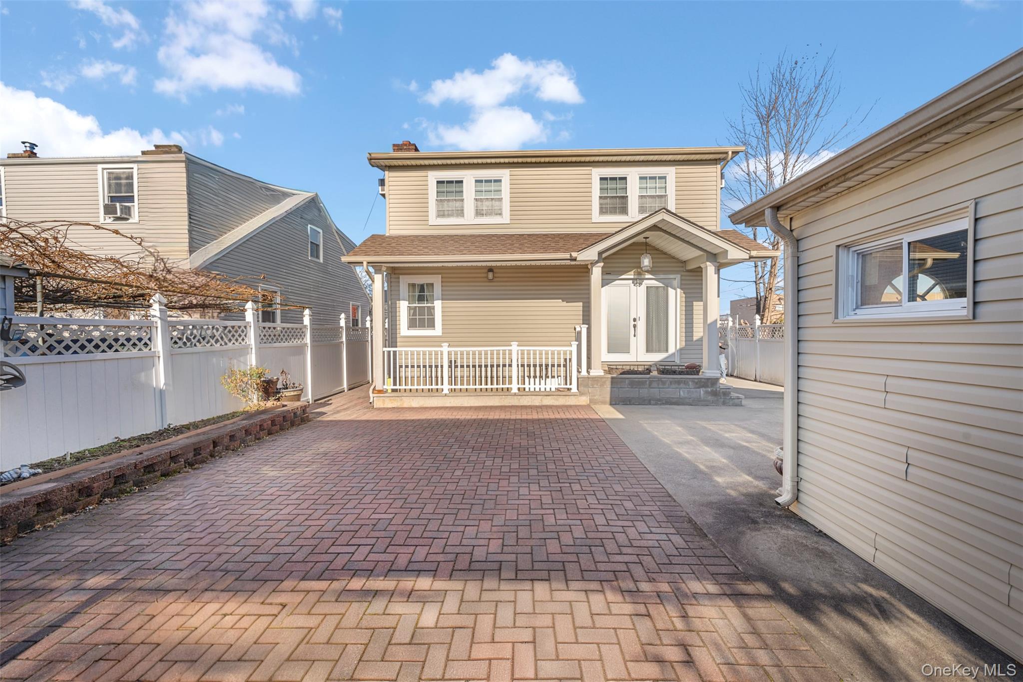 #8 photo, 215 Rudolf Road, מחוז נסאו Mineola , NY 11501