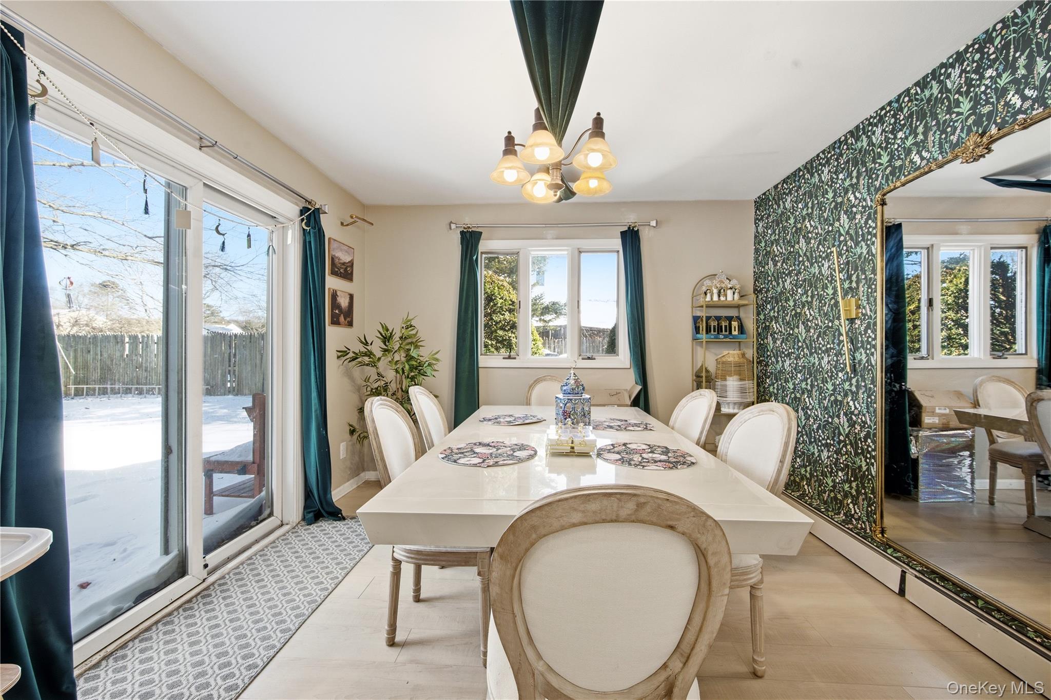 #6 photo, 50 Rustic Avenue, سوفولك Medford , NY 11763