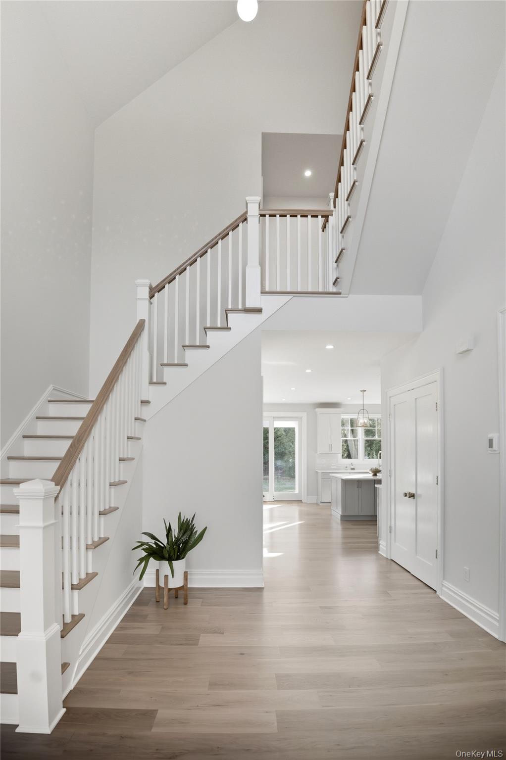 #12 photo, 75 Crescent Court, Wading River , NY 11792