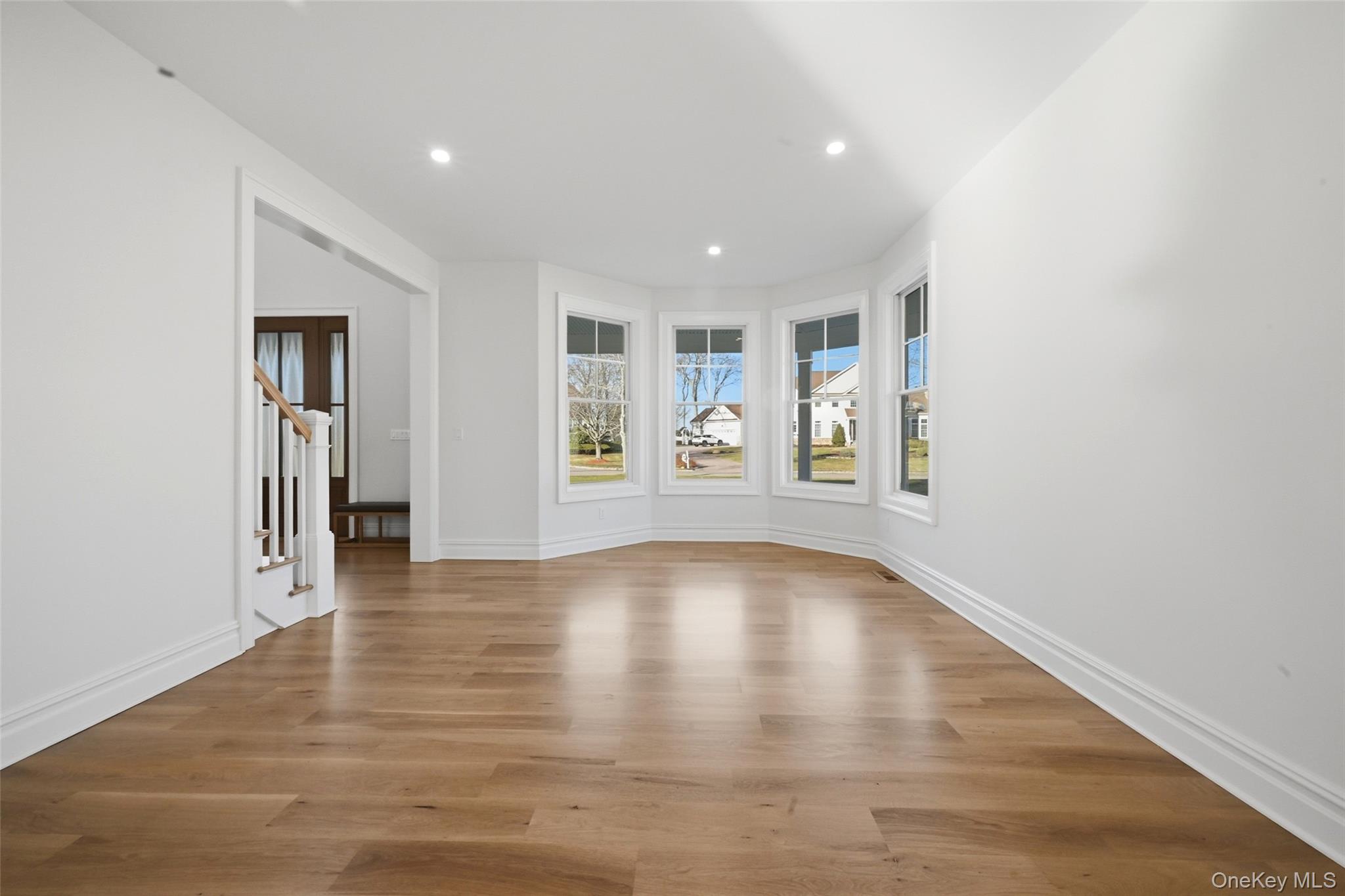 #15 photo, 75 Crescent Court, Wading River , NY 11792