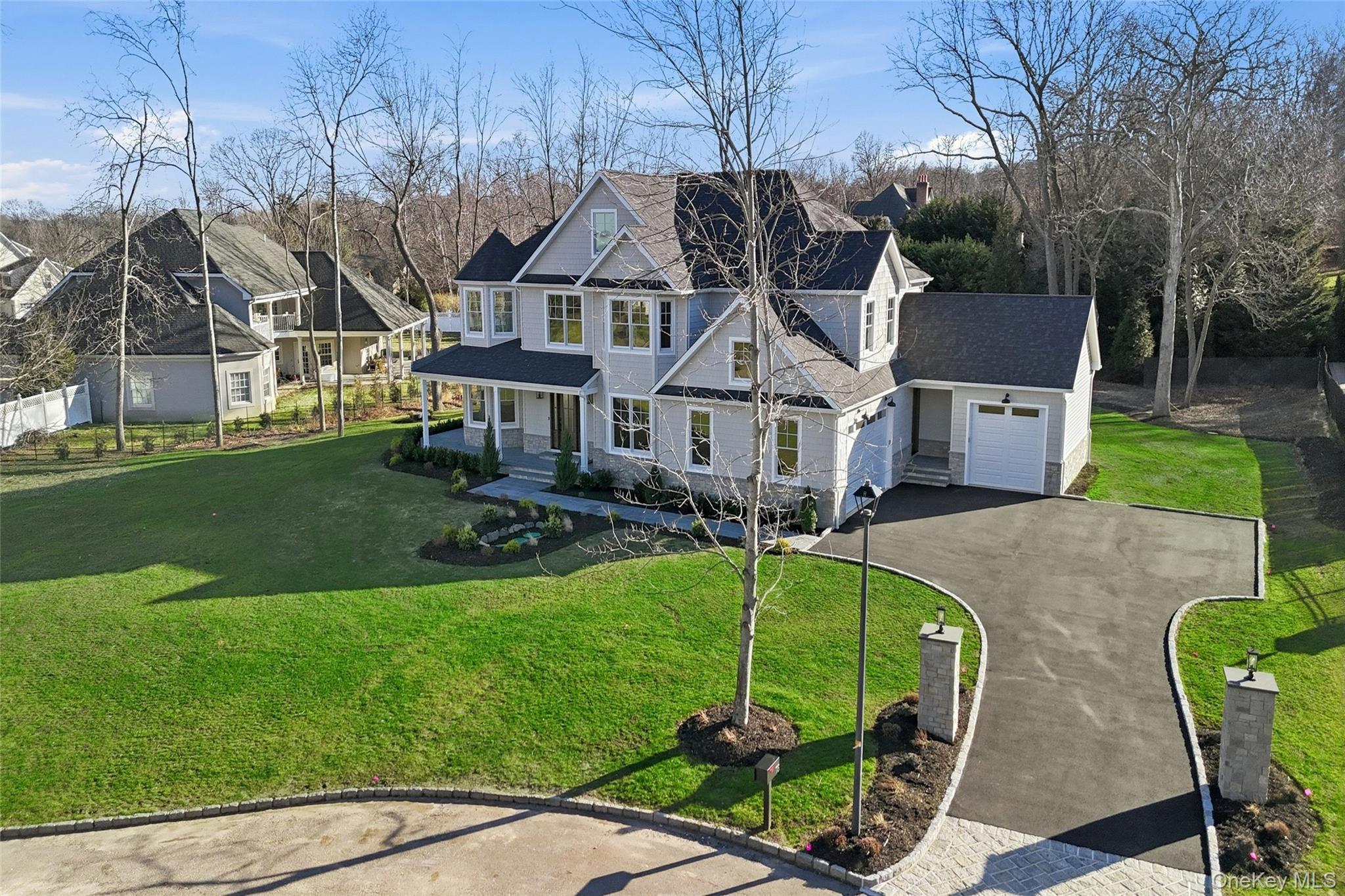 #4 photo, 75 Crescent Court, Wading River , NY 11792