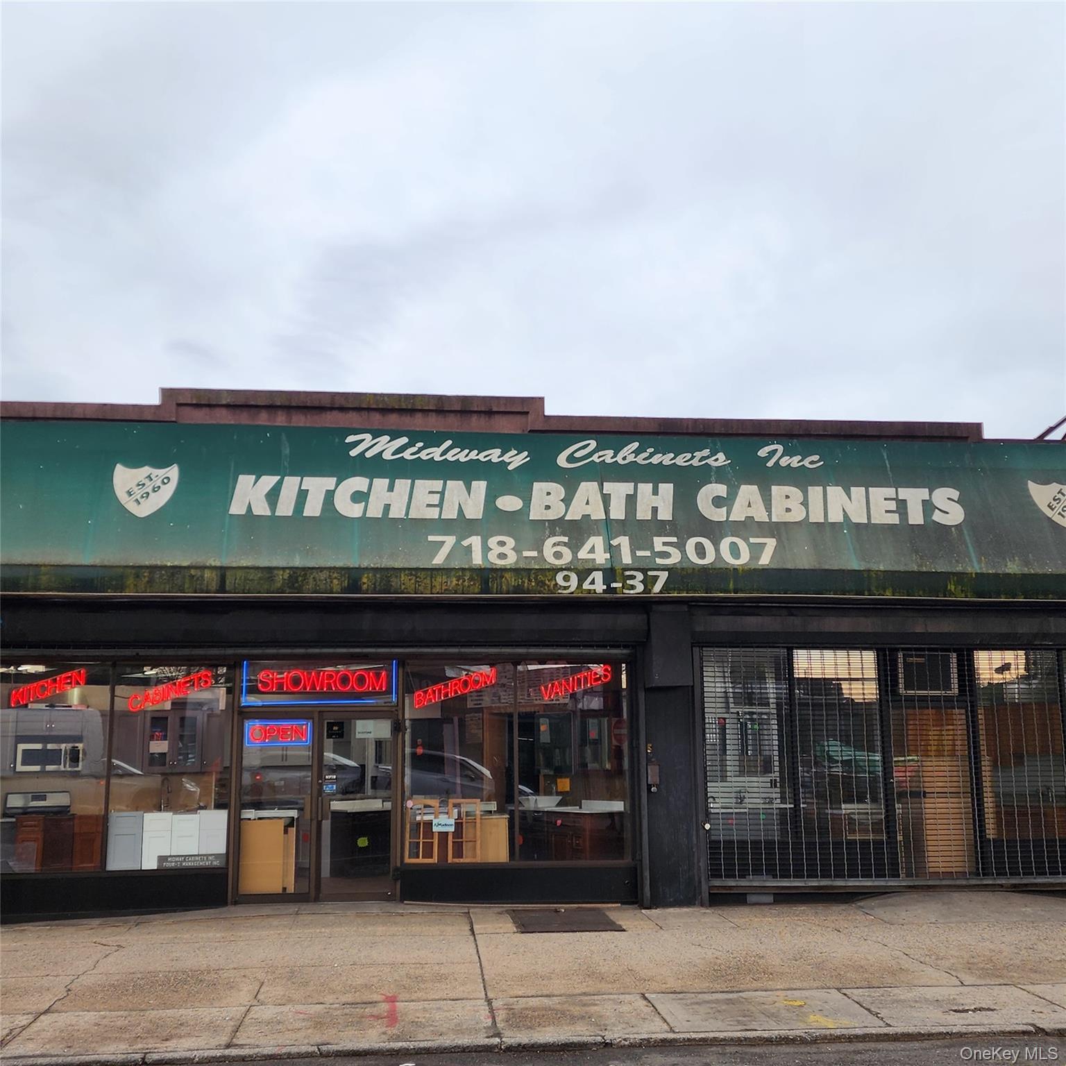 #1 photo, 94-37 Rockaway Boulevard, كوينز Ozone Park , NY 11417