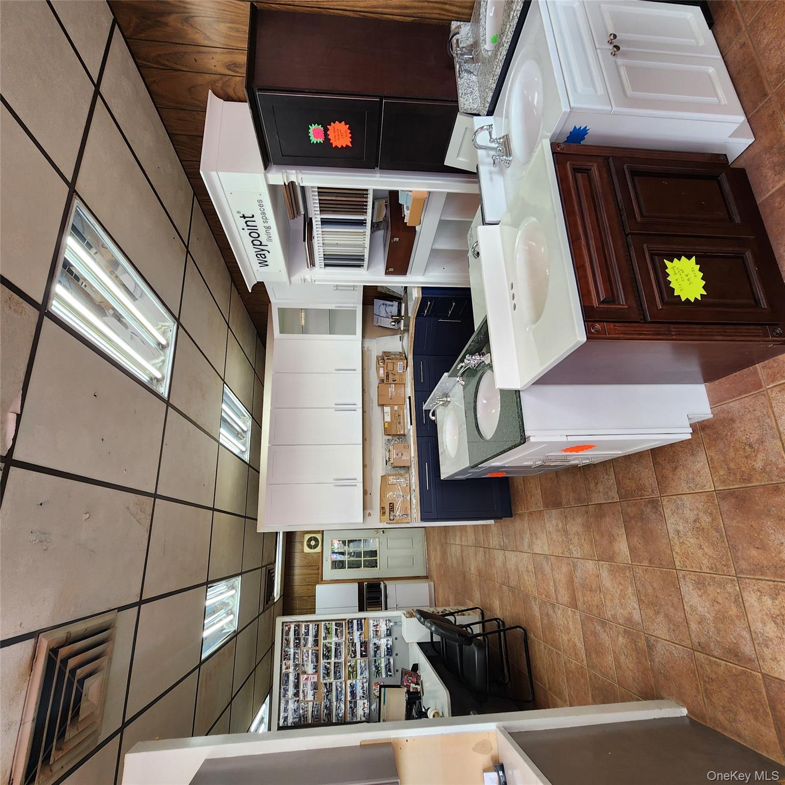 #2 photo, 94-37 Rockaway Boulevard, كوينز Ozone Park , NY 11417