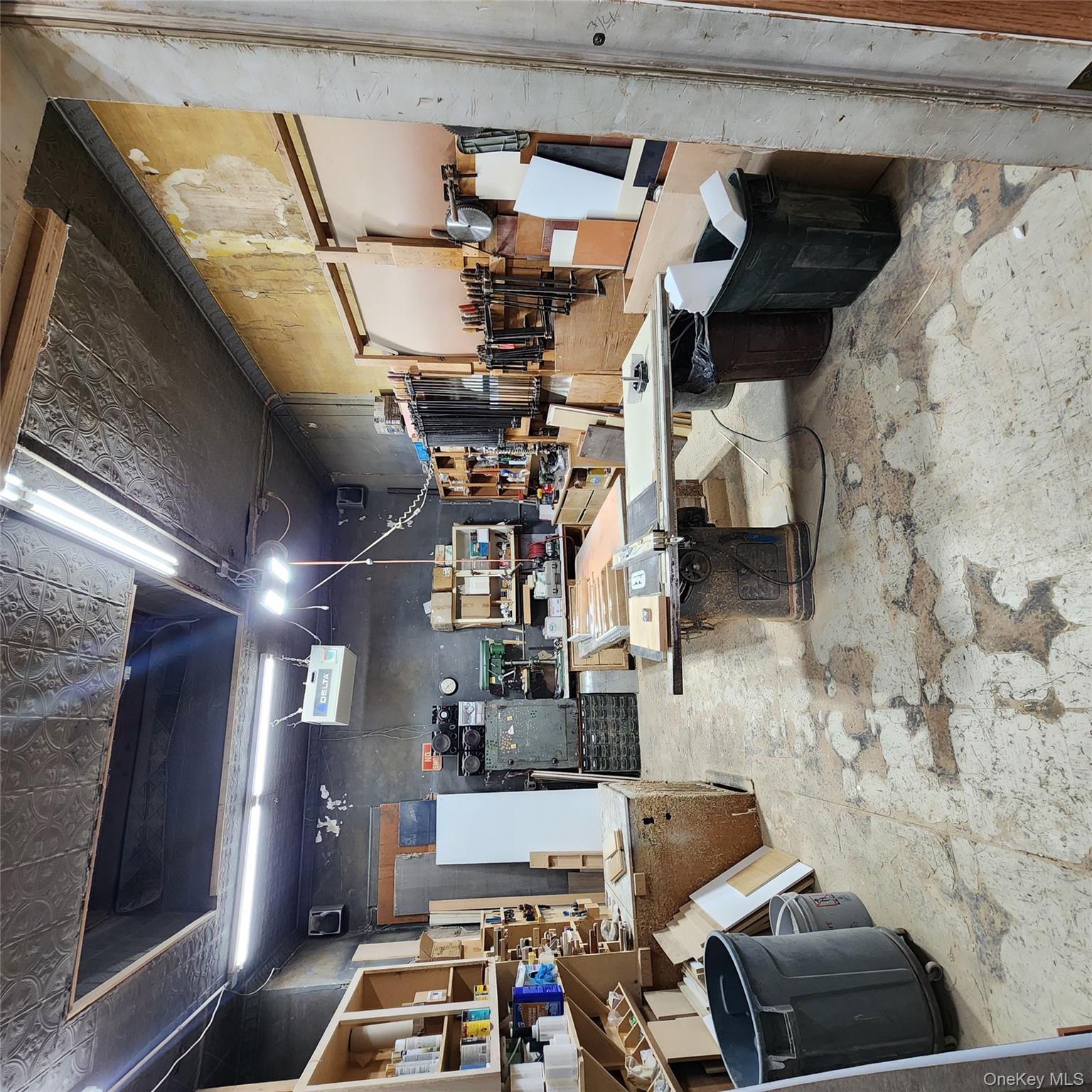 #4 photo, 94-37 Rockaway Boulevard, كوينز Ozone Park , NY 11417