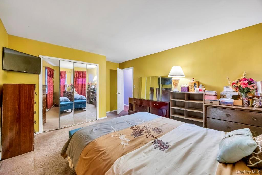 #16 photo, 542 Freeman Avenue, מחוז סאפוק Brentwood , NY 11717