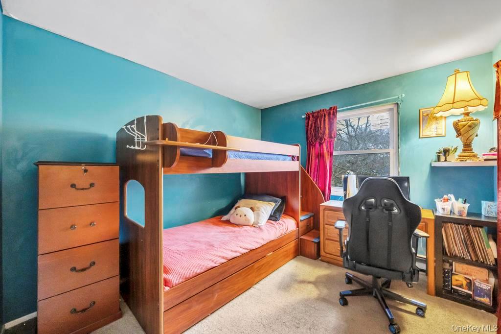 #18 photo, 542 Freeman Avenue, מחוז סאפוק Brentwood , NY 11717