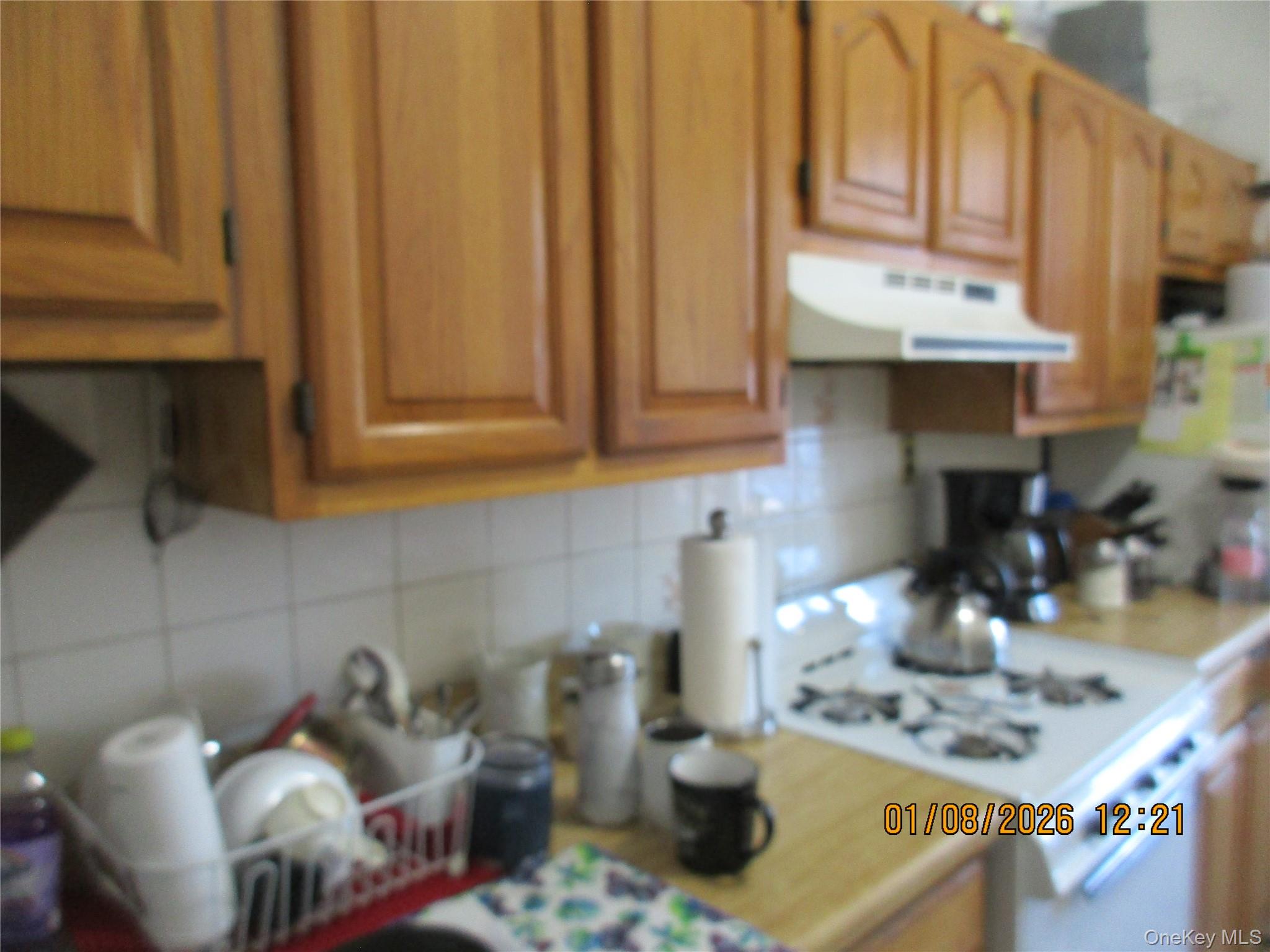 #15 photo, 68-09 79 Street, קווינס Middle Village , NY 11379