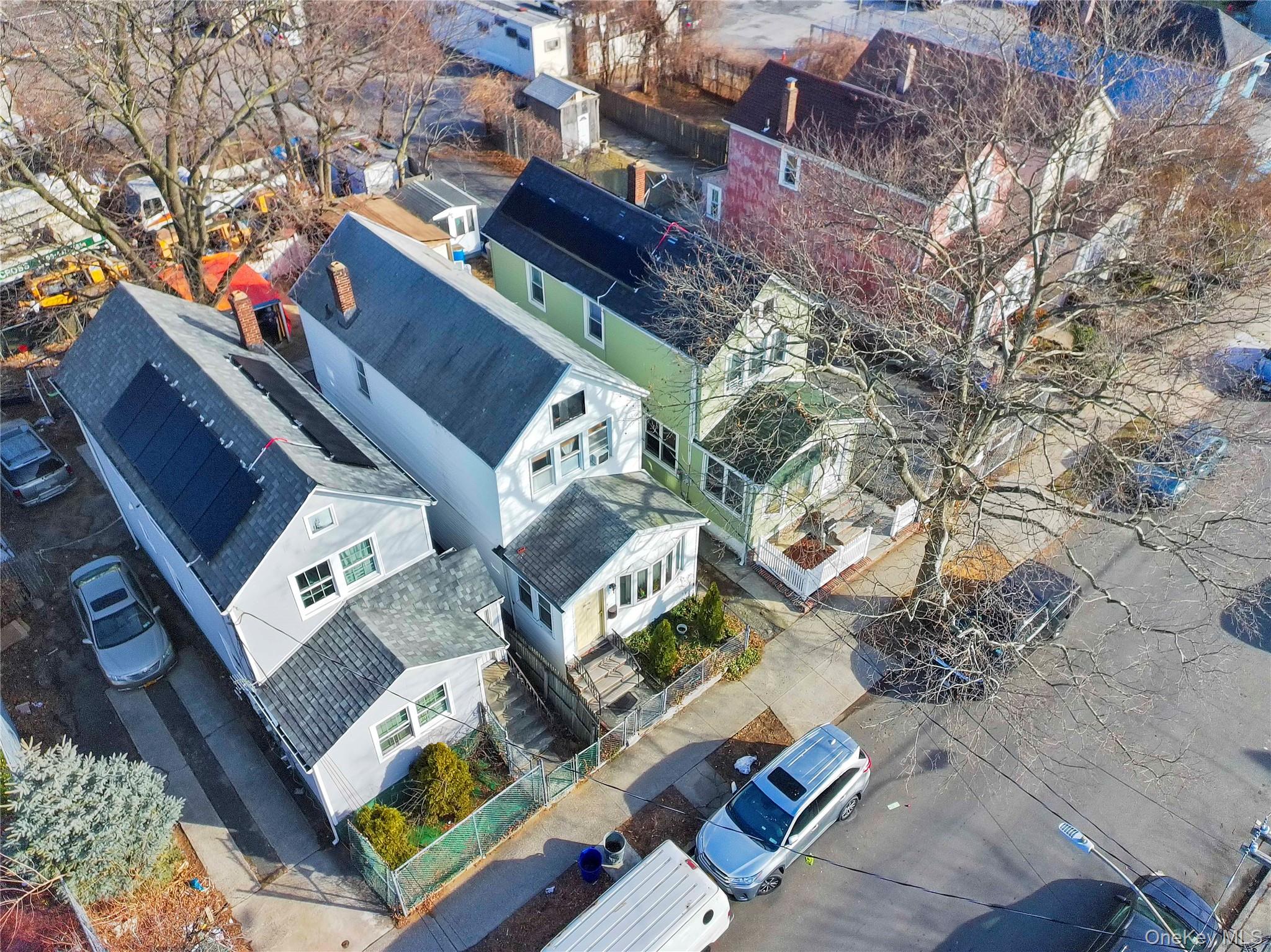 #4 photo, 11005 Union Hall Street, קווינס Jamaica , NY 11433