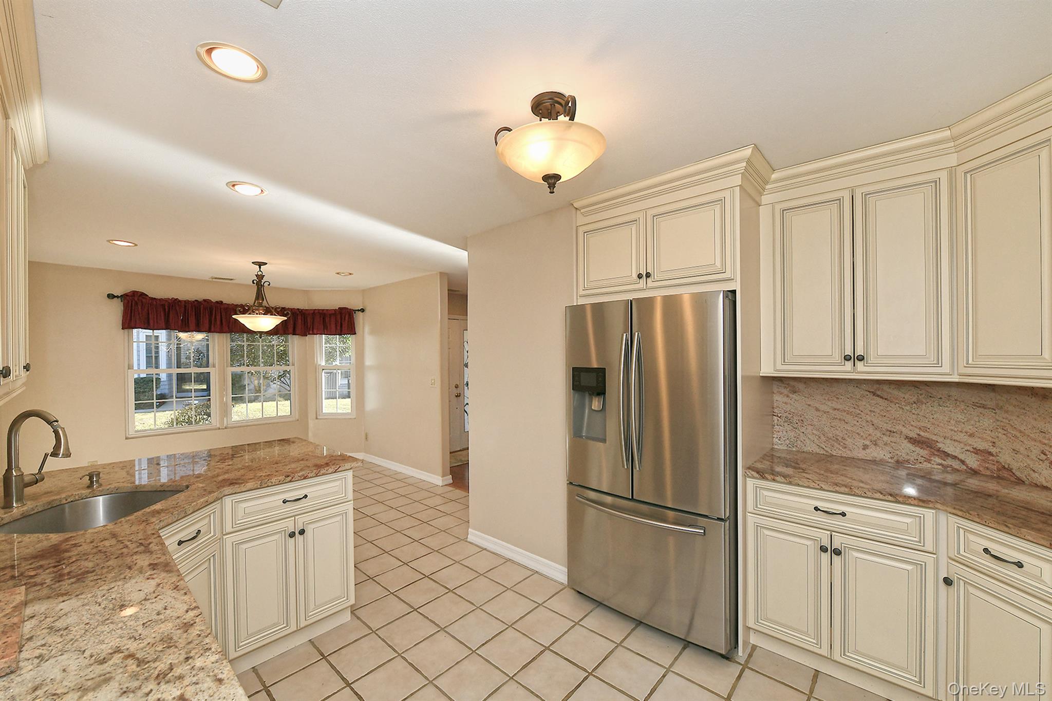 #13 photo, 104 Lakebridge Drive, Kings Park , NY 11754