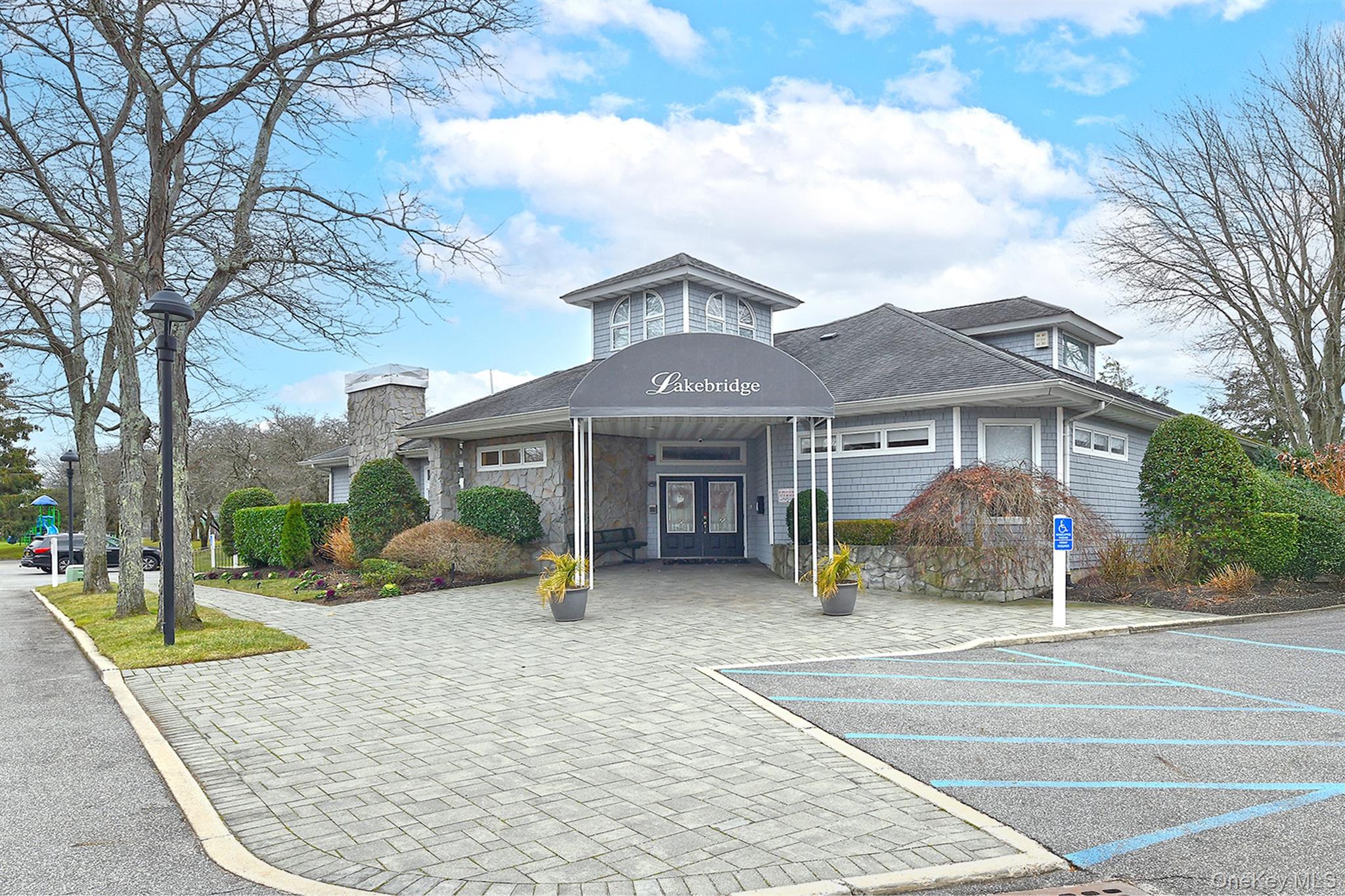 #2 photo, 104 Lakebridge Drive, Kings Park , NY 11754