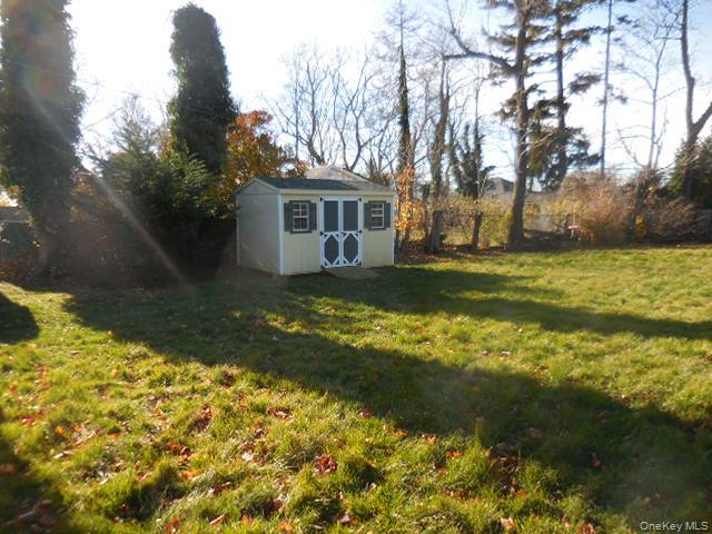 #12 photo, 42 Handsome Avenue, Sayville , NY 11782