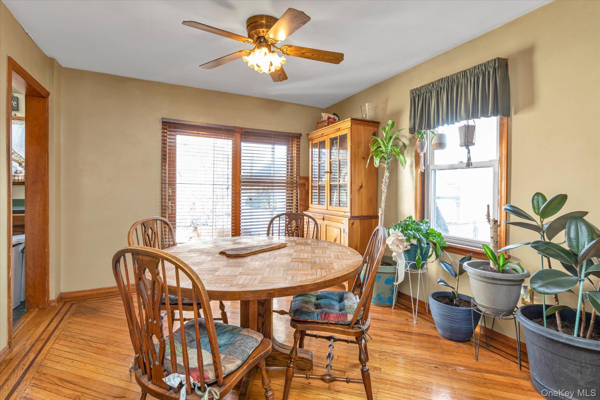 #6 photo, 15 Eton Street, Нассау ‖ Valley Stream , NY 11581