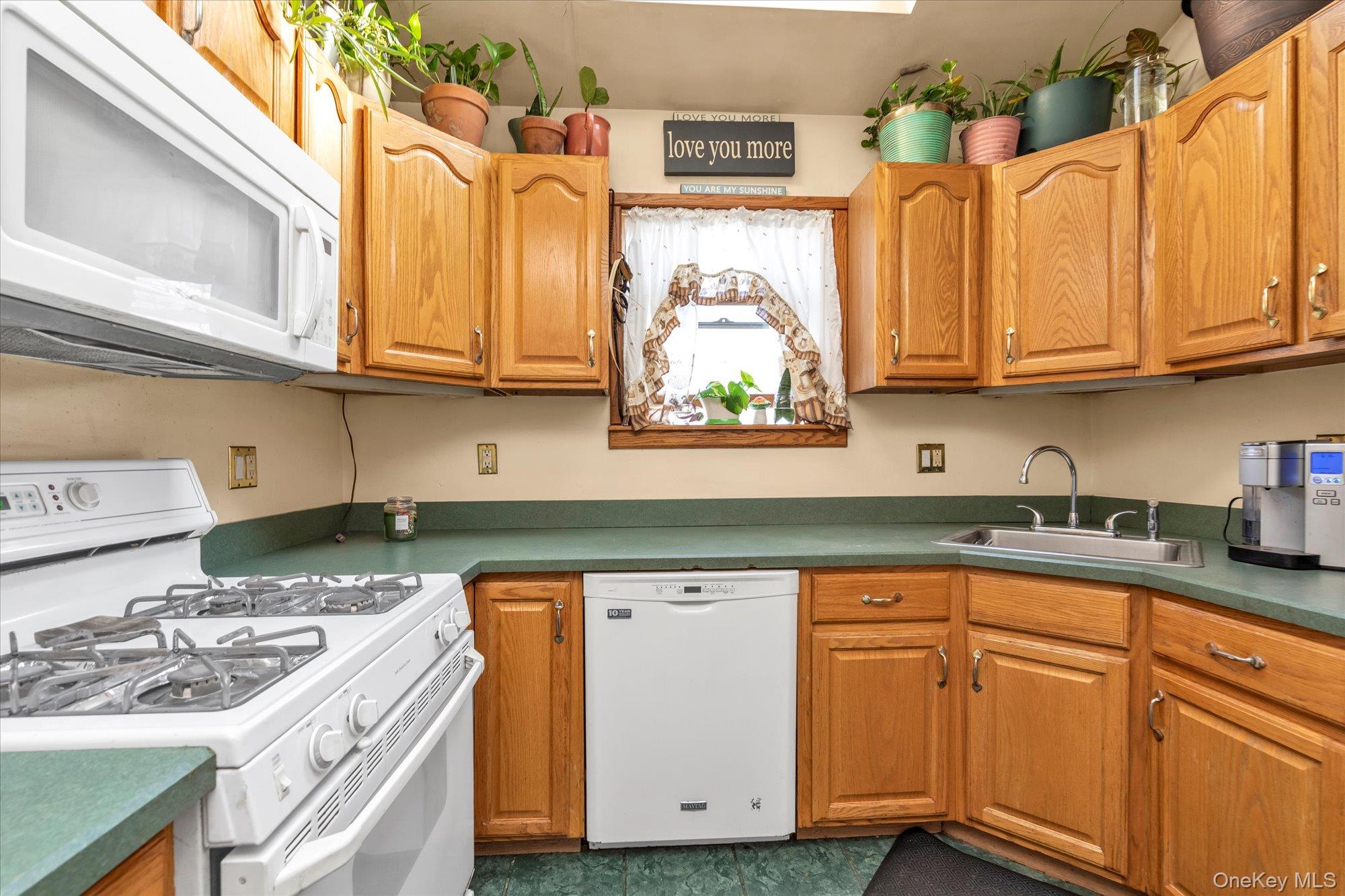 #8 photo, 15 Eton Street, Нассау ‖ Valley Stream , NY 11581