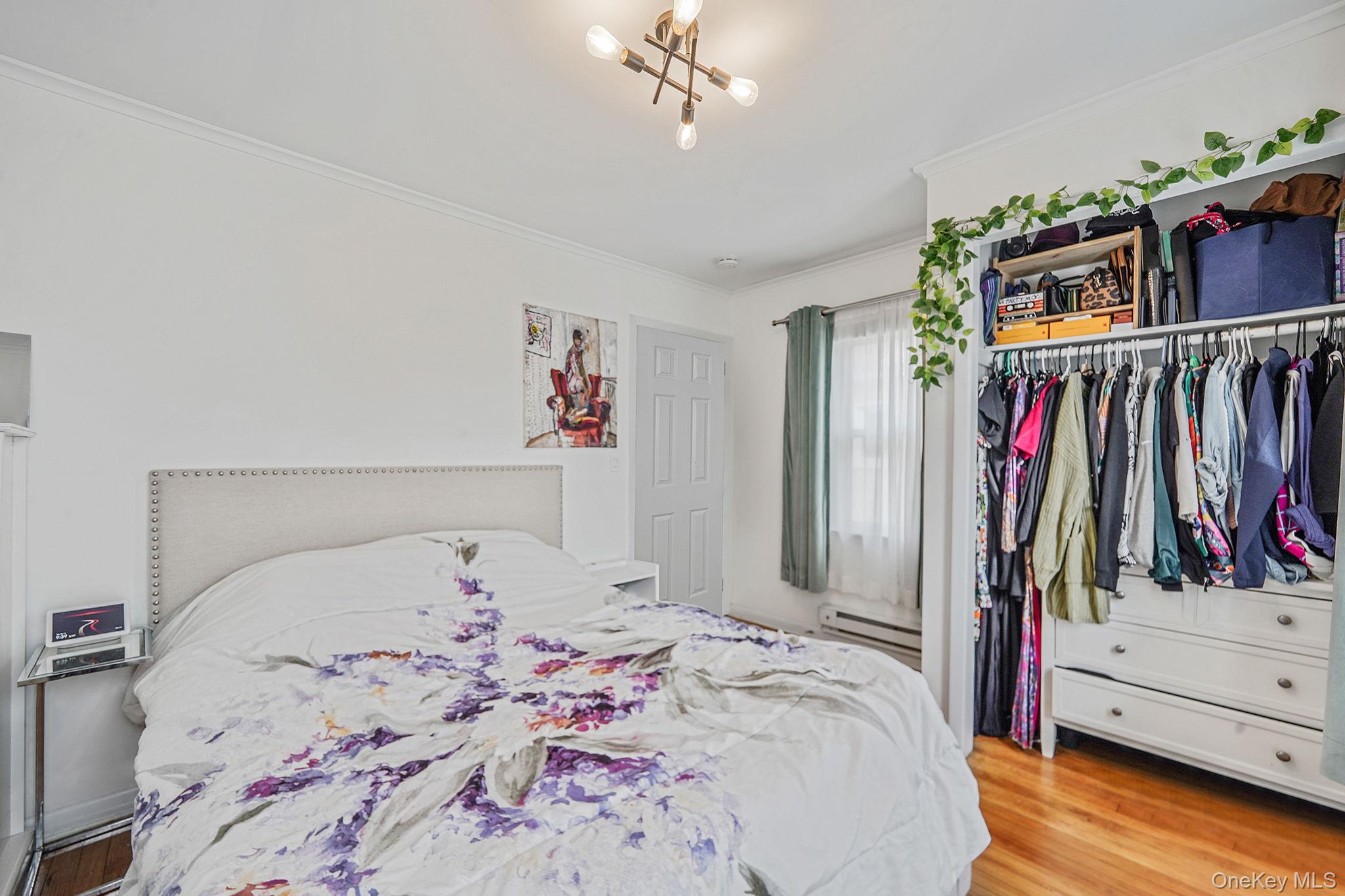 #20 photo, 35 Lawson Avenue, מחוז נסאו East Rockaway , NY 11518