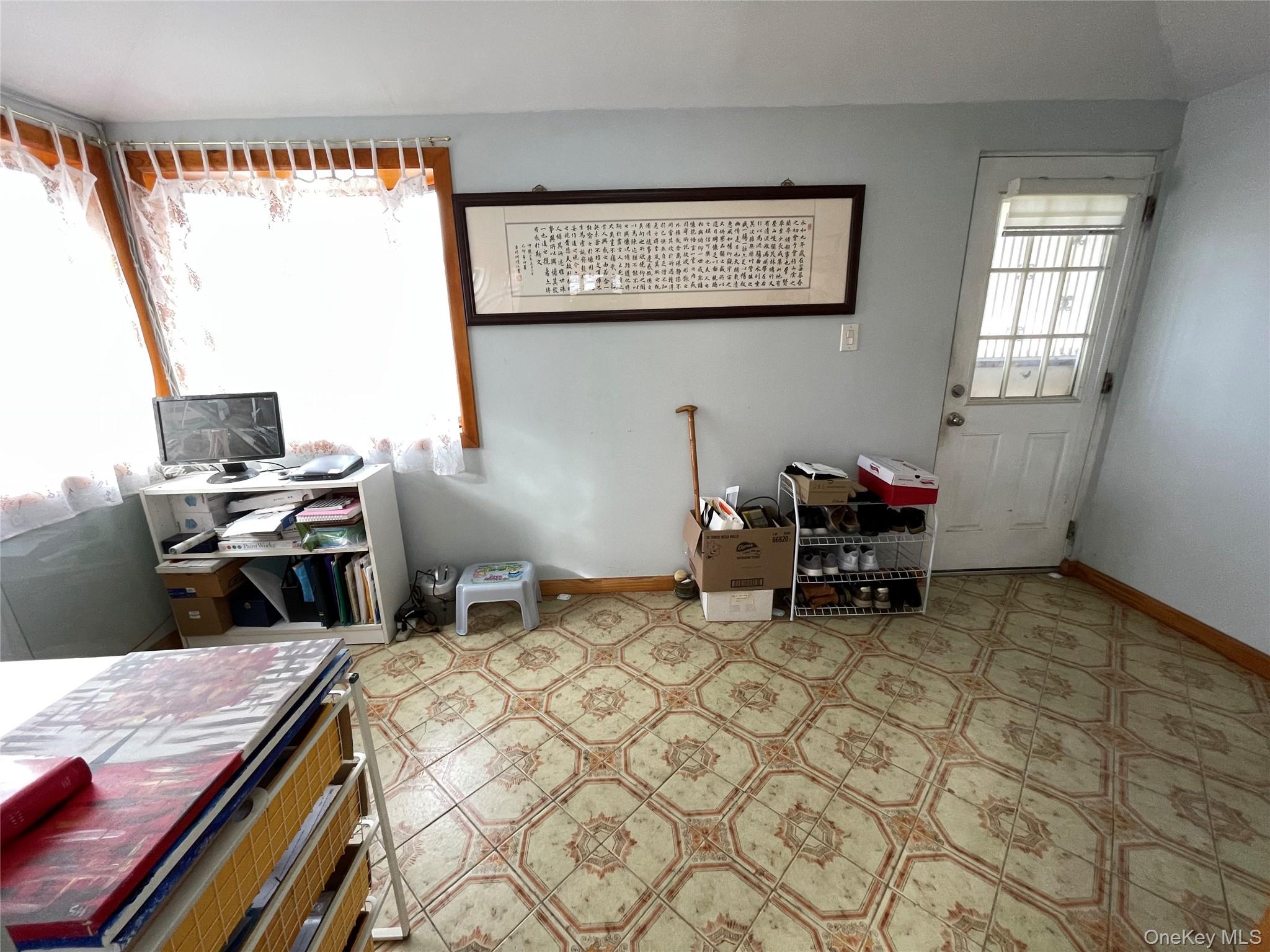 #11 photo, 6152 149th Street, קווינס Flushing , NY 11367