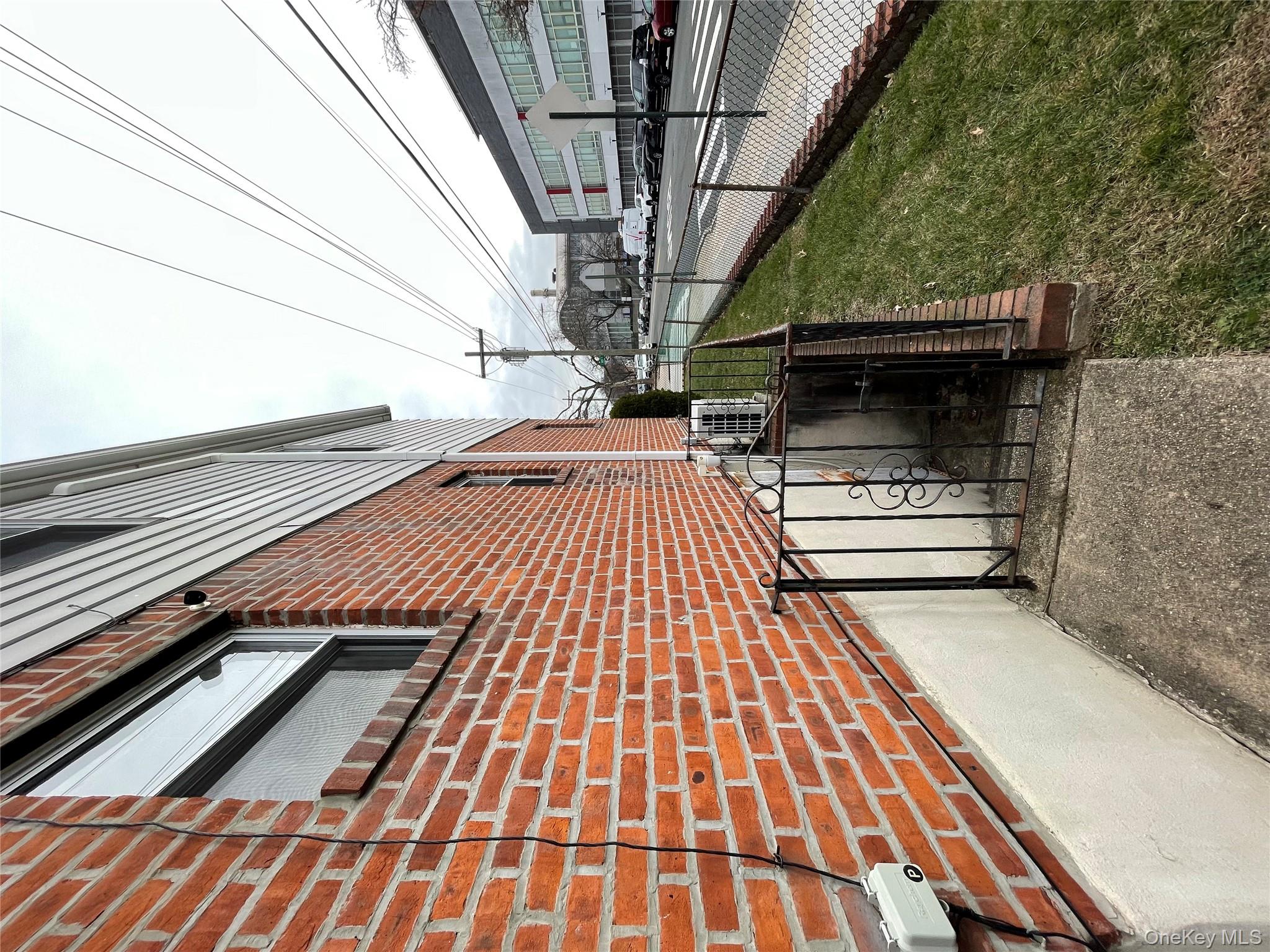 #15 photo, 6152 149th Street, קווינס Flushing , NY 11367