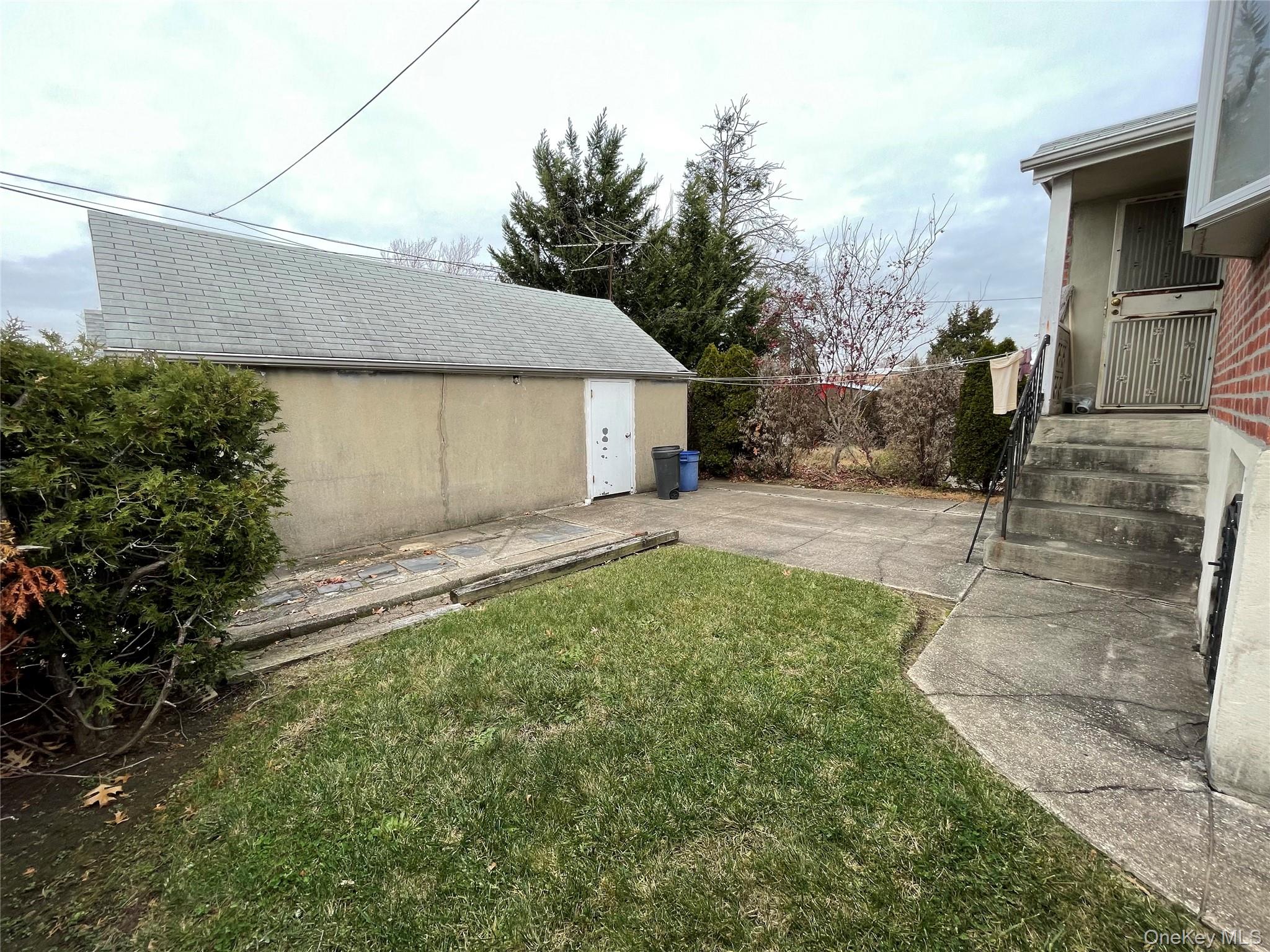 #16 photo, 6152 149th Street, קווינס Flushing , NY 11367