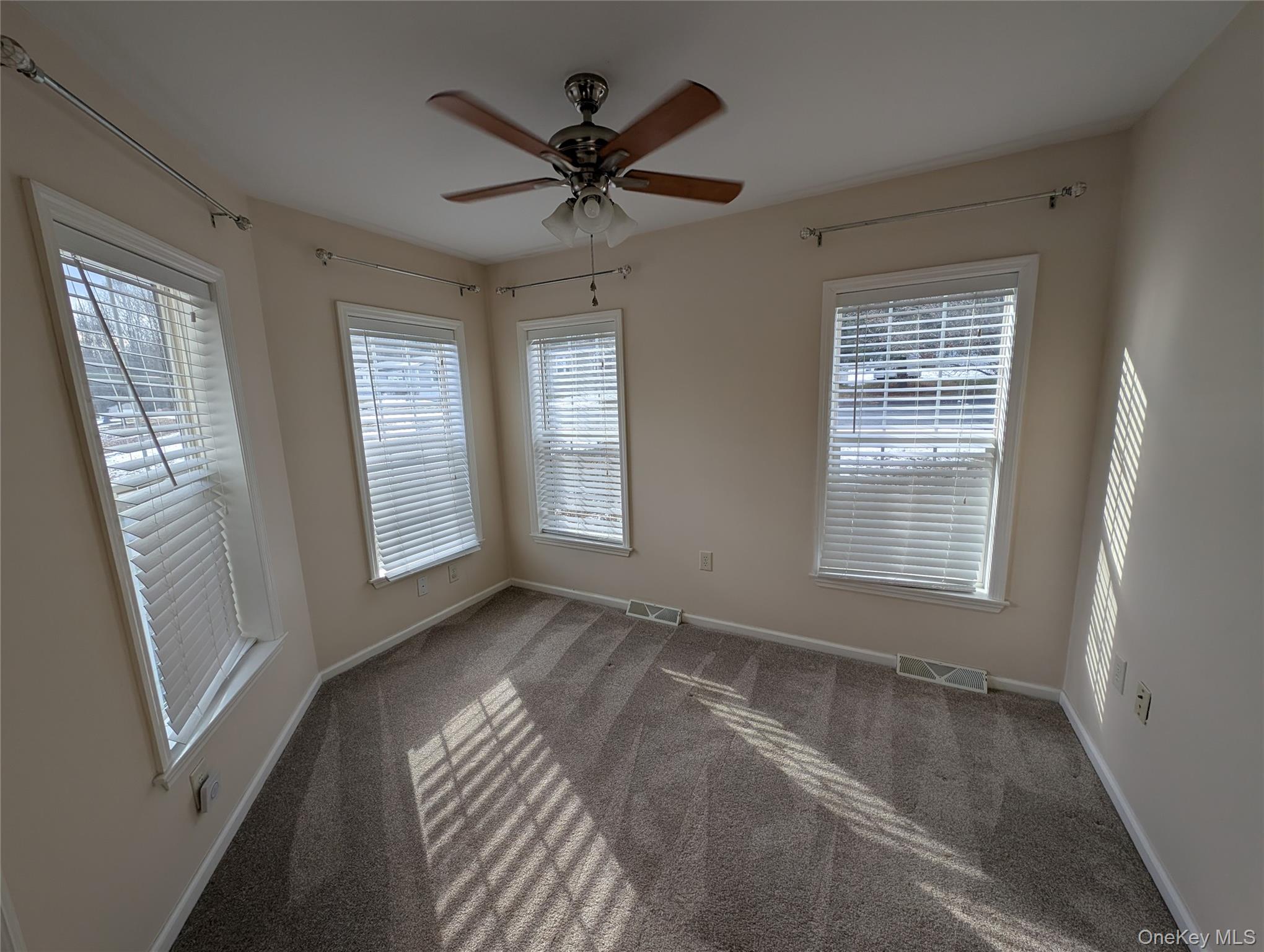 #9 photo, 201 Brittany Terrace, Rock Tavern , NY 12575