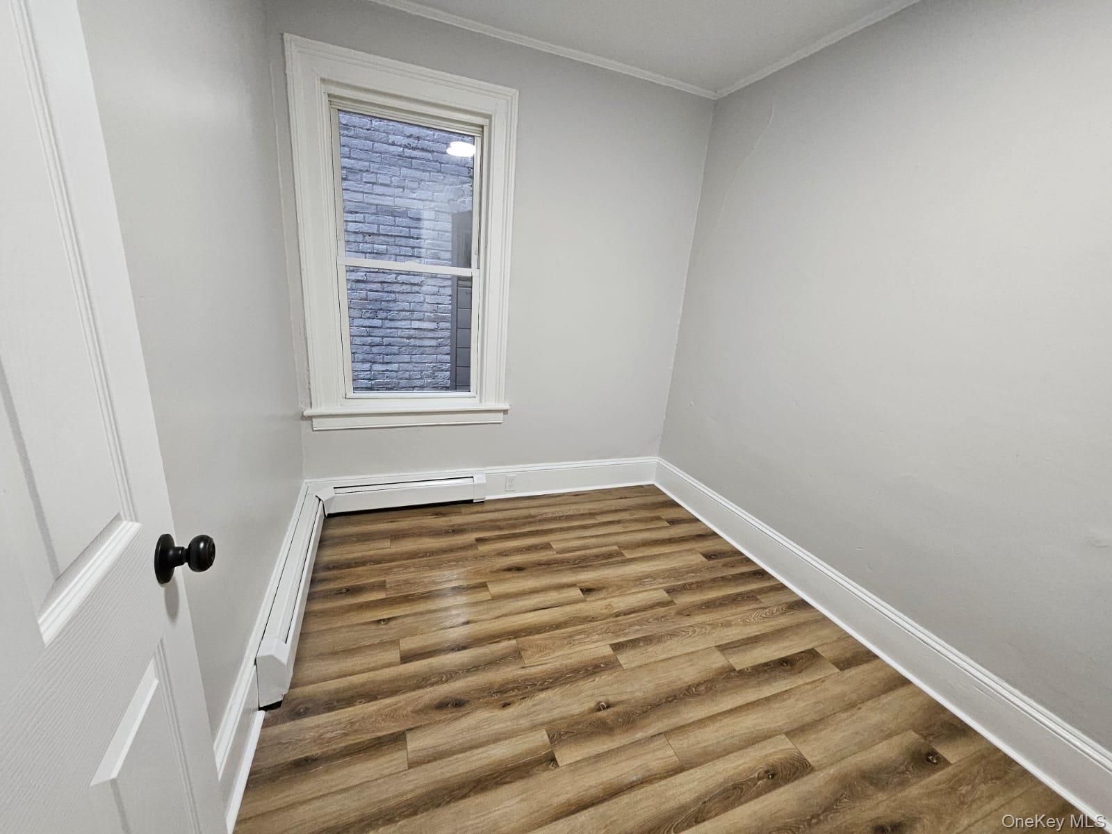 #6 photo, 107 Benkard Avenue, Newburgh , NY 12550