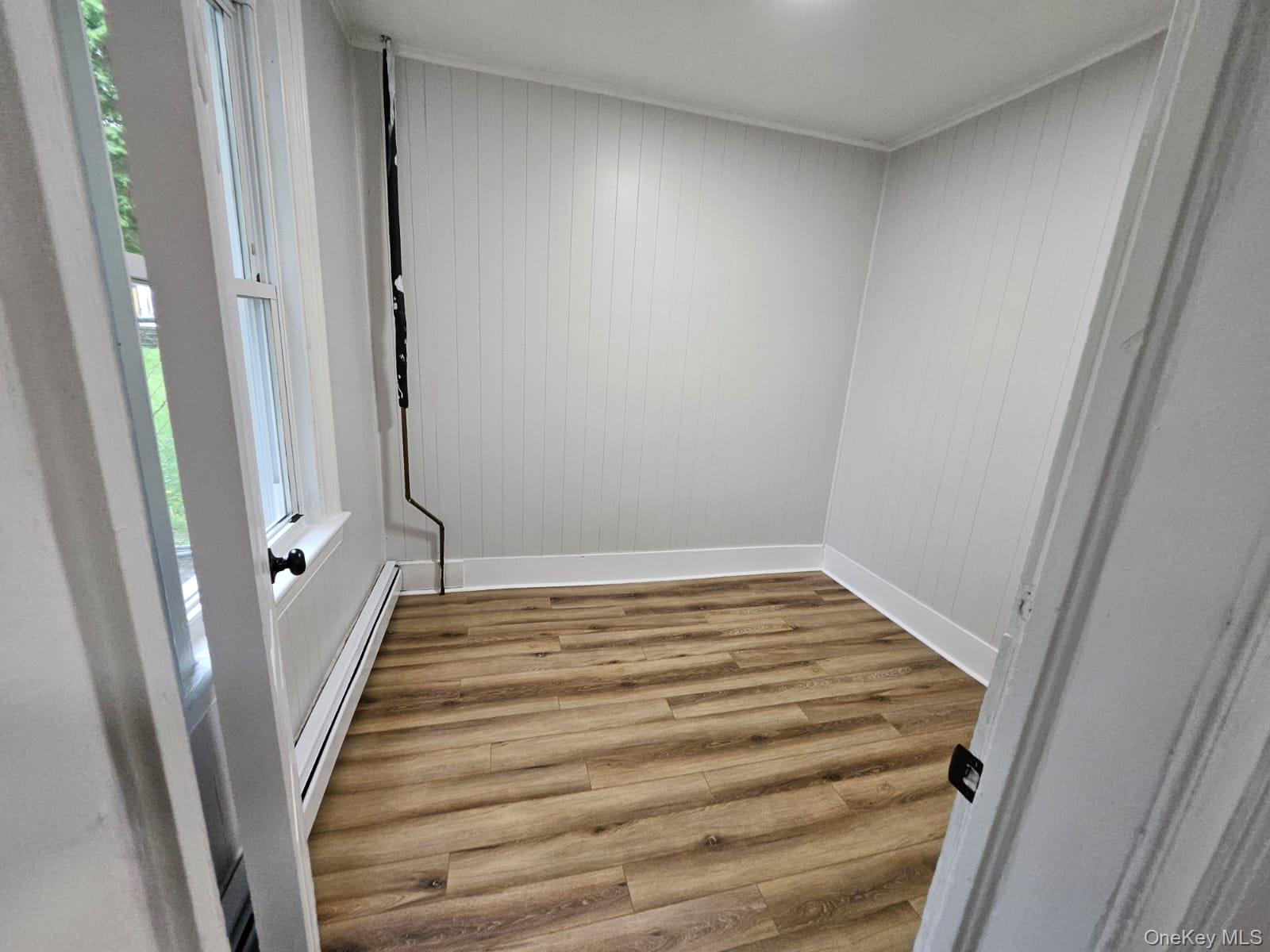 #8 photo, 107 Benkard Avenue, Newburgh , NY 12550