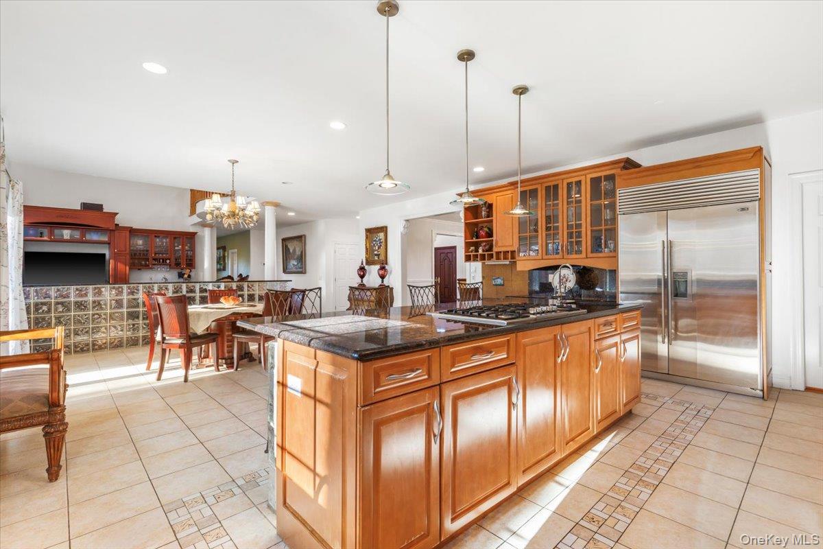 #14 photo, 3 Vandelay Court, Scarsdale , NY 10583