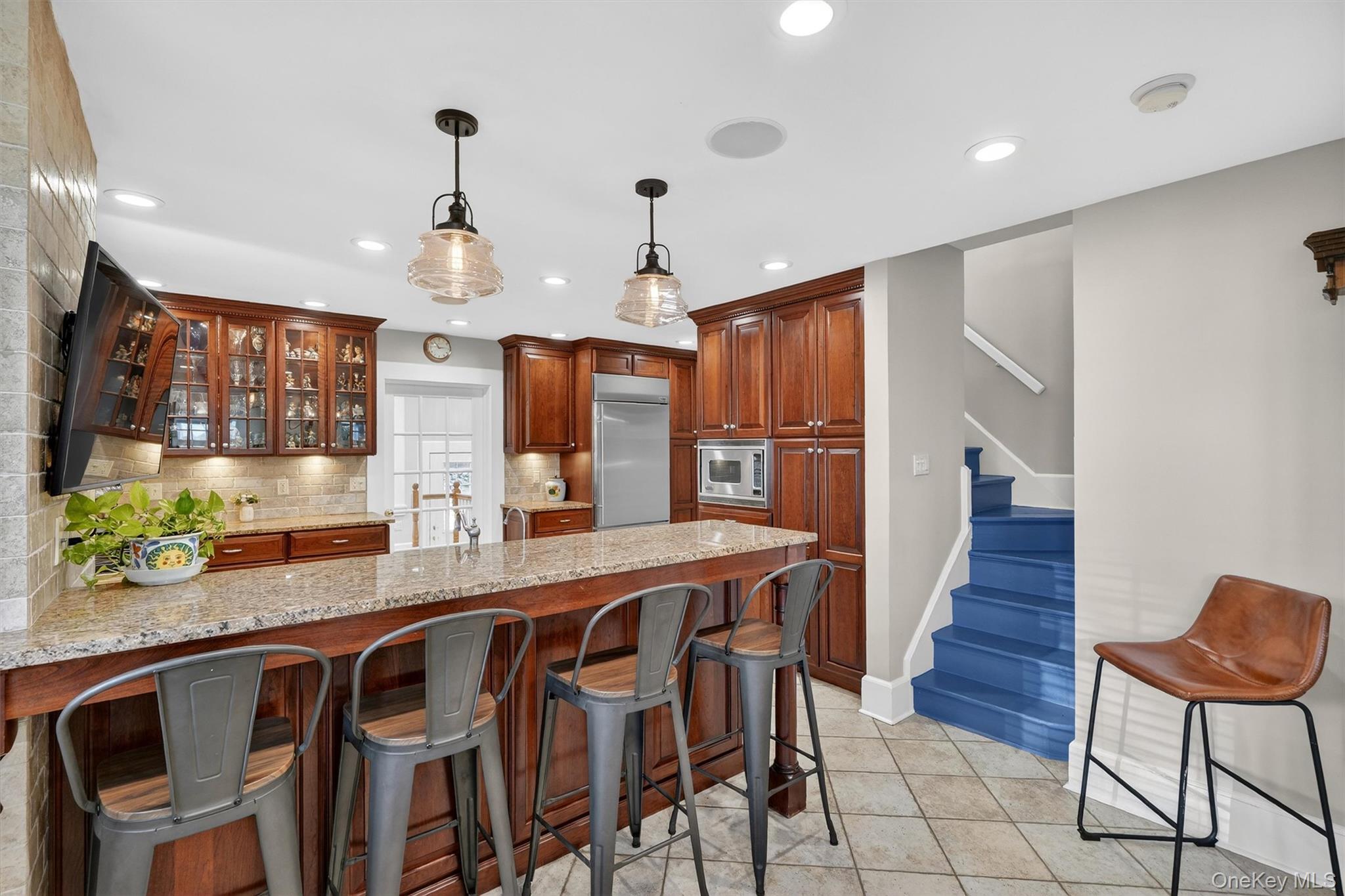 #18 photo, 9 Ridgeview Avenue, White Plains , NY 10606