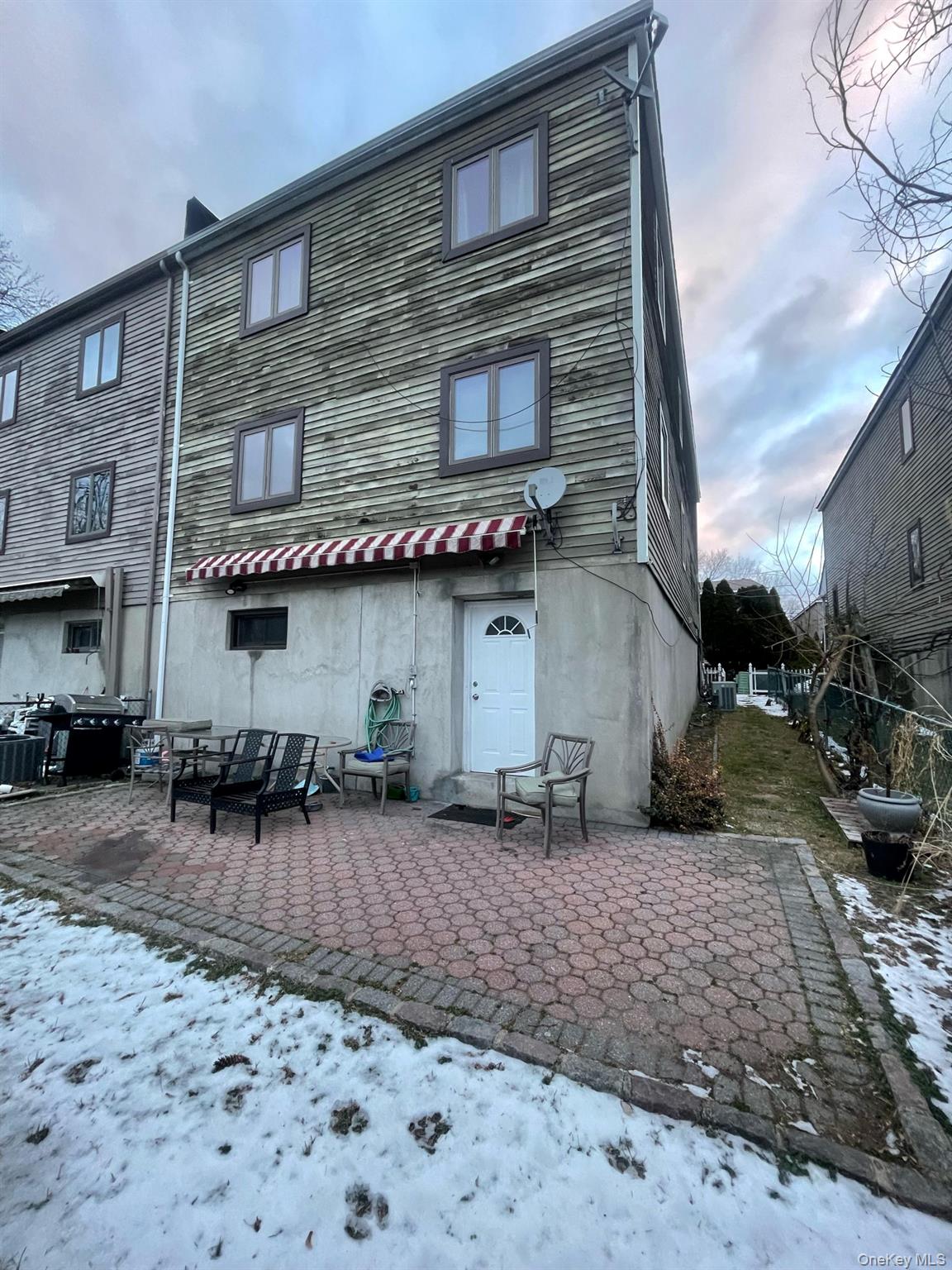 #4 photo, 119 Pelhamdale Avenue, 뉴욕주 Mount Vernon , NY 10553