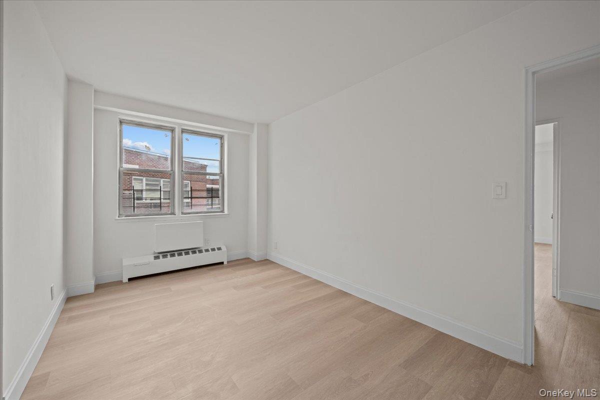 #8 photo, 5700 Arlington Avenue, Bronx , NY 10471