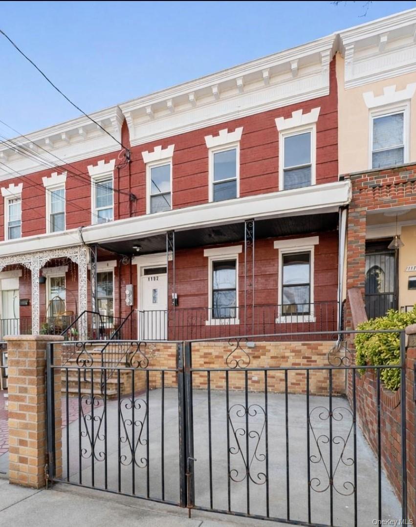 #1 photo, 1182 E 35th Street, 布鲁克林 Brooklyn , NY 11210