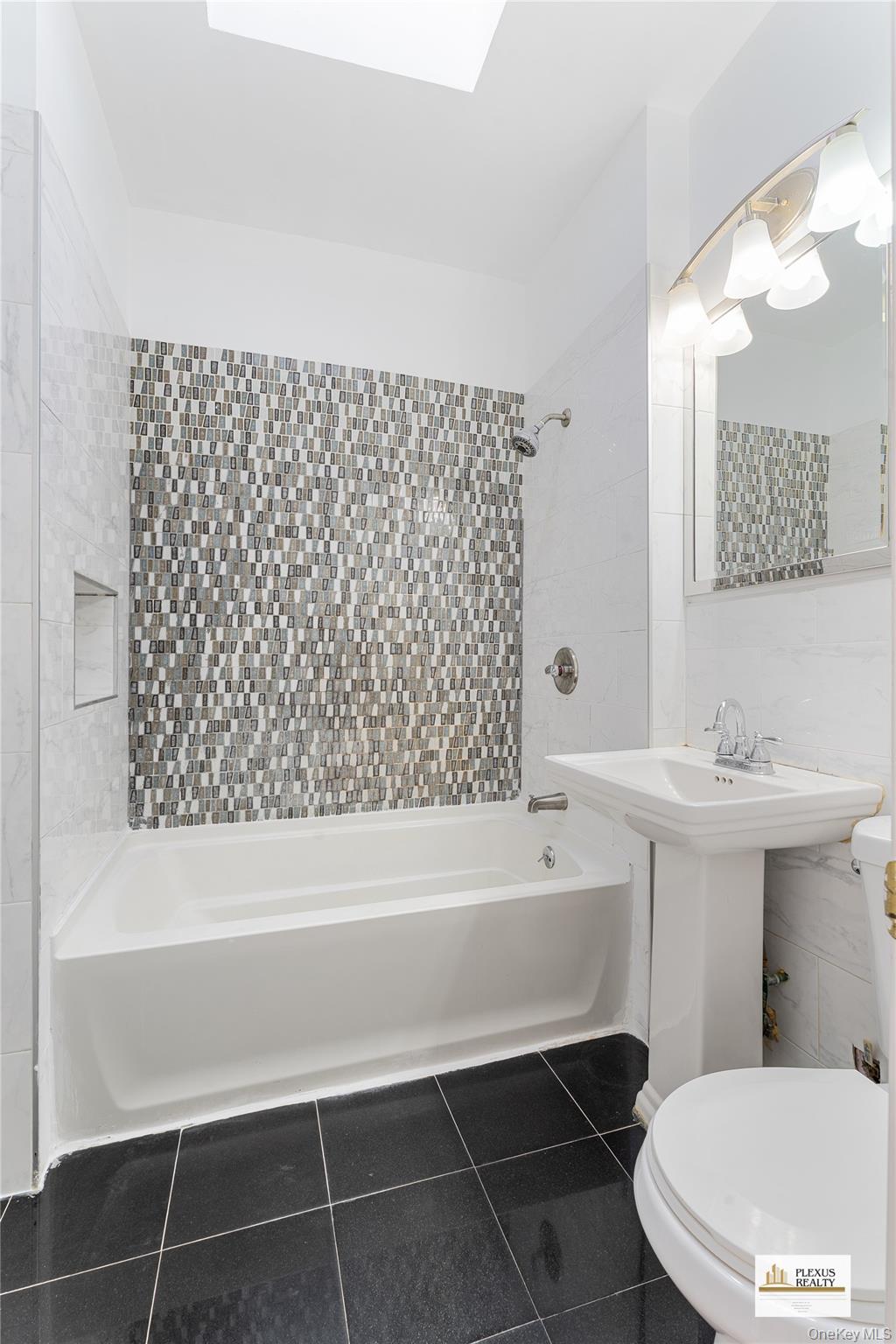 #11 photo, 1182 E 35th Street, Brooklyn , NY 11210