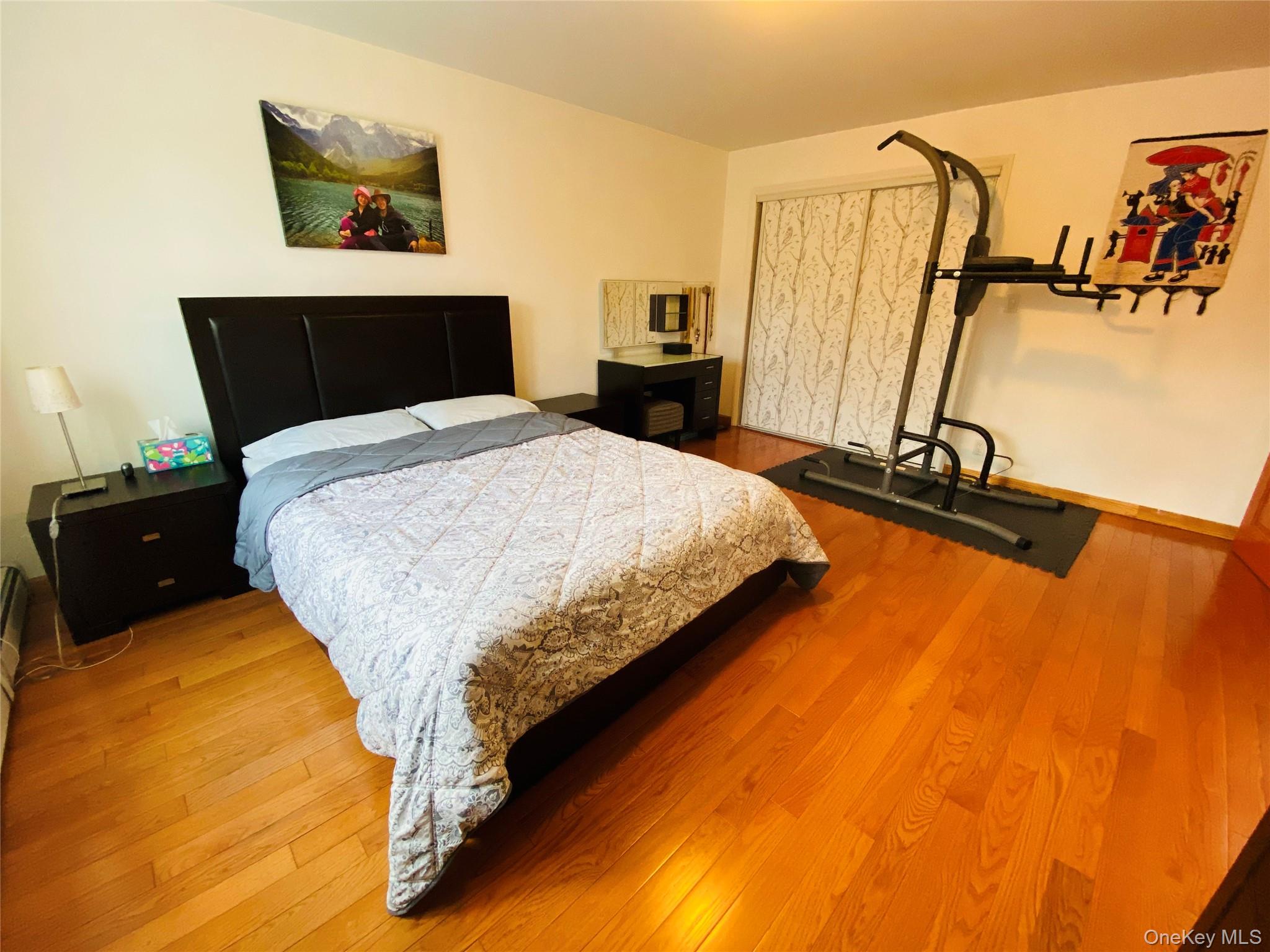 #10 photo, 69-31 197th Street, קווינס Fresh Meadows , NY 11365