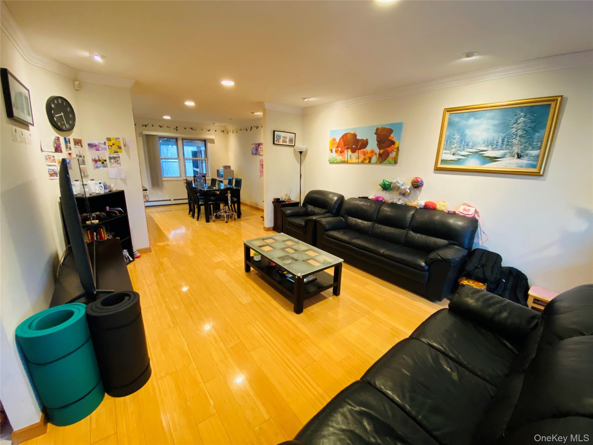 #2 photo, 69-31 197th Street, קווינס Fresh Meadows , NY 11365