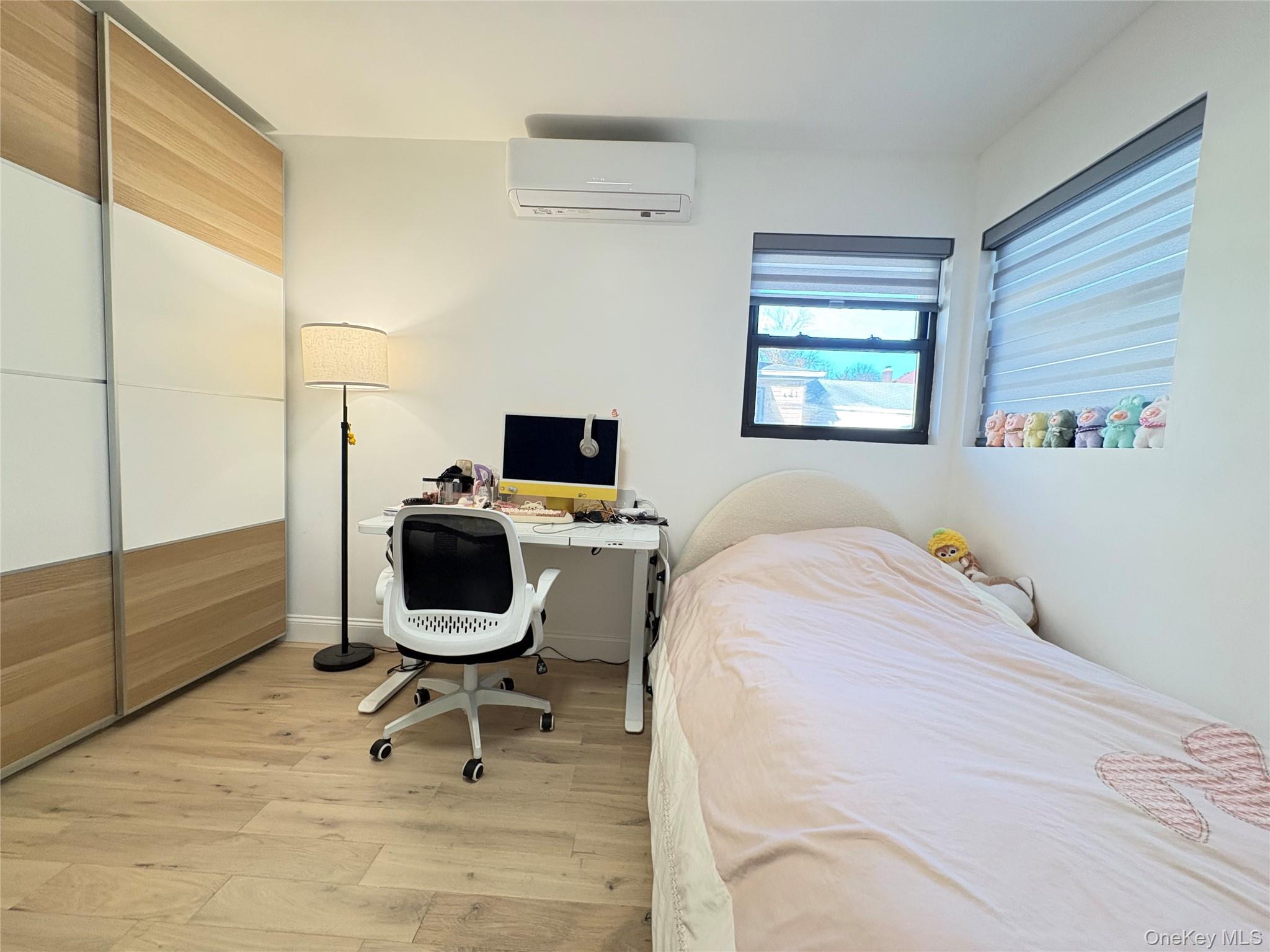 #18 photo, 41-75 Morgan Street, Little Neck , NY 11363