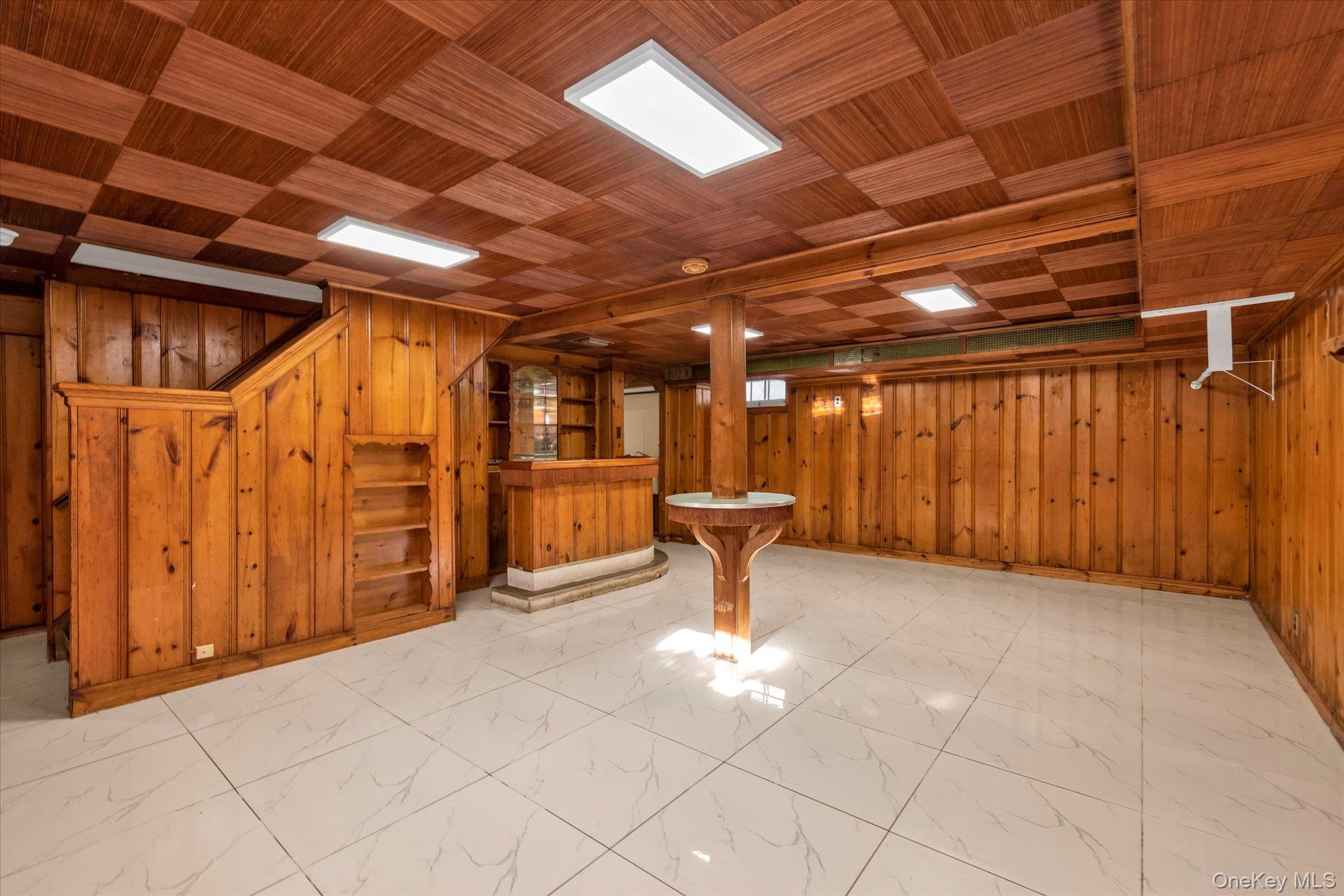 #16 photo, 5 White Street, 长岛 Valley Stream , NY 11580