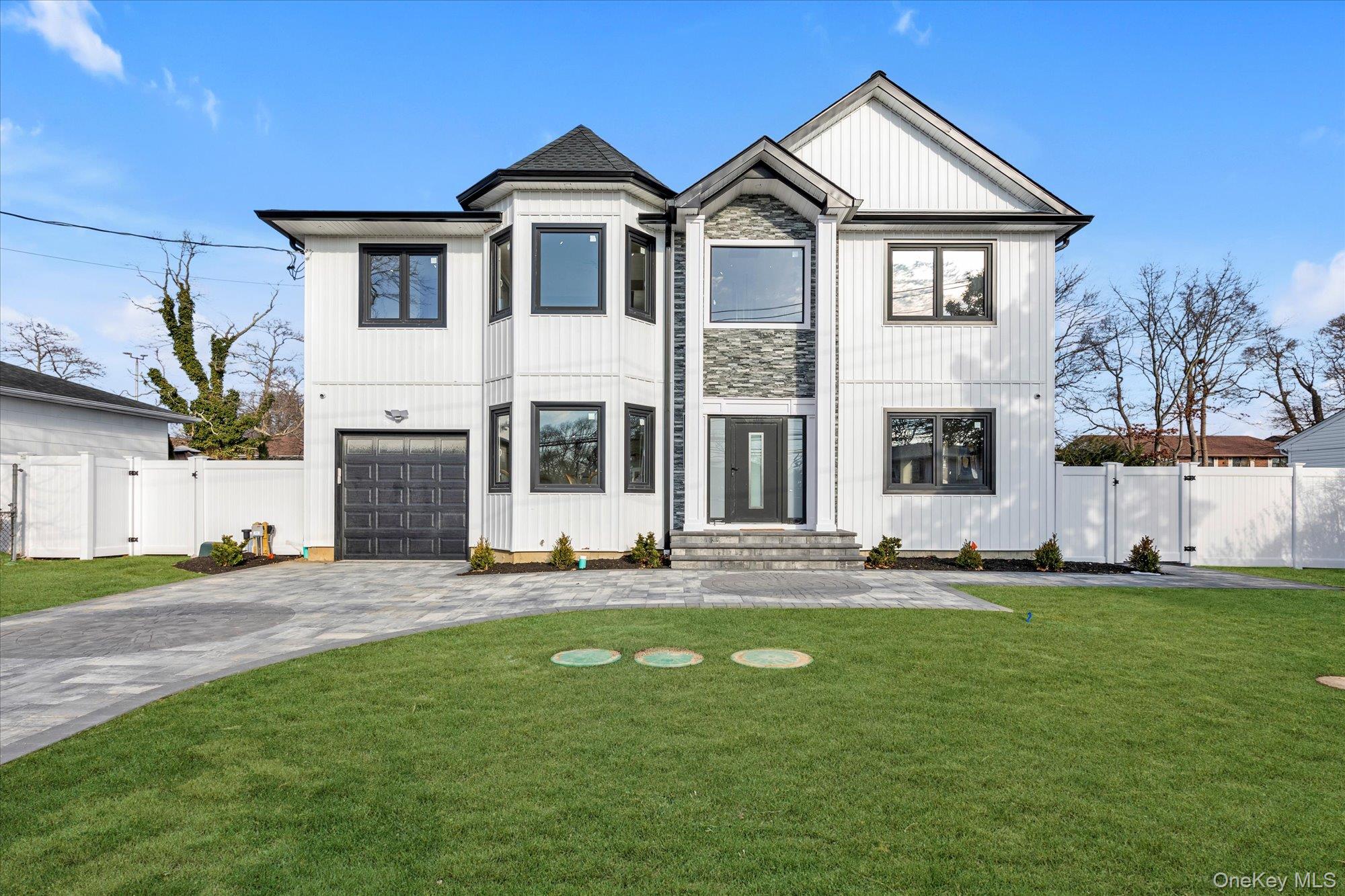 #1 photo, 47 Tell Avenue, Саффолк ‖ Deer Park , NY 11729