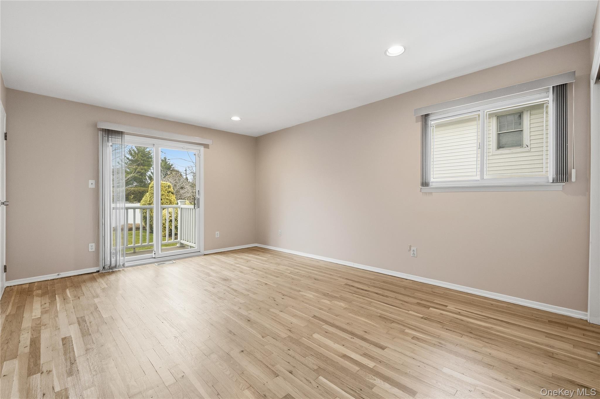 #18 photo, 20 Steuben Drive, ناسو Oyster Bay , NY 11753