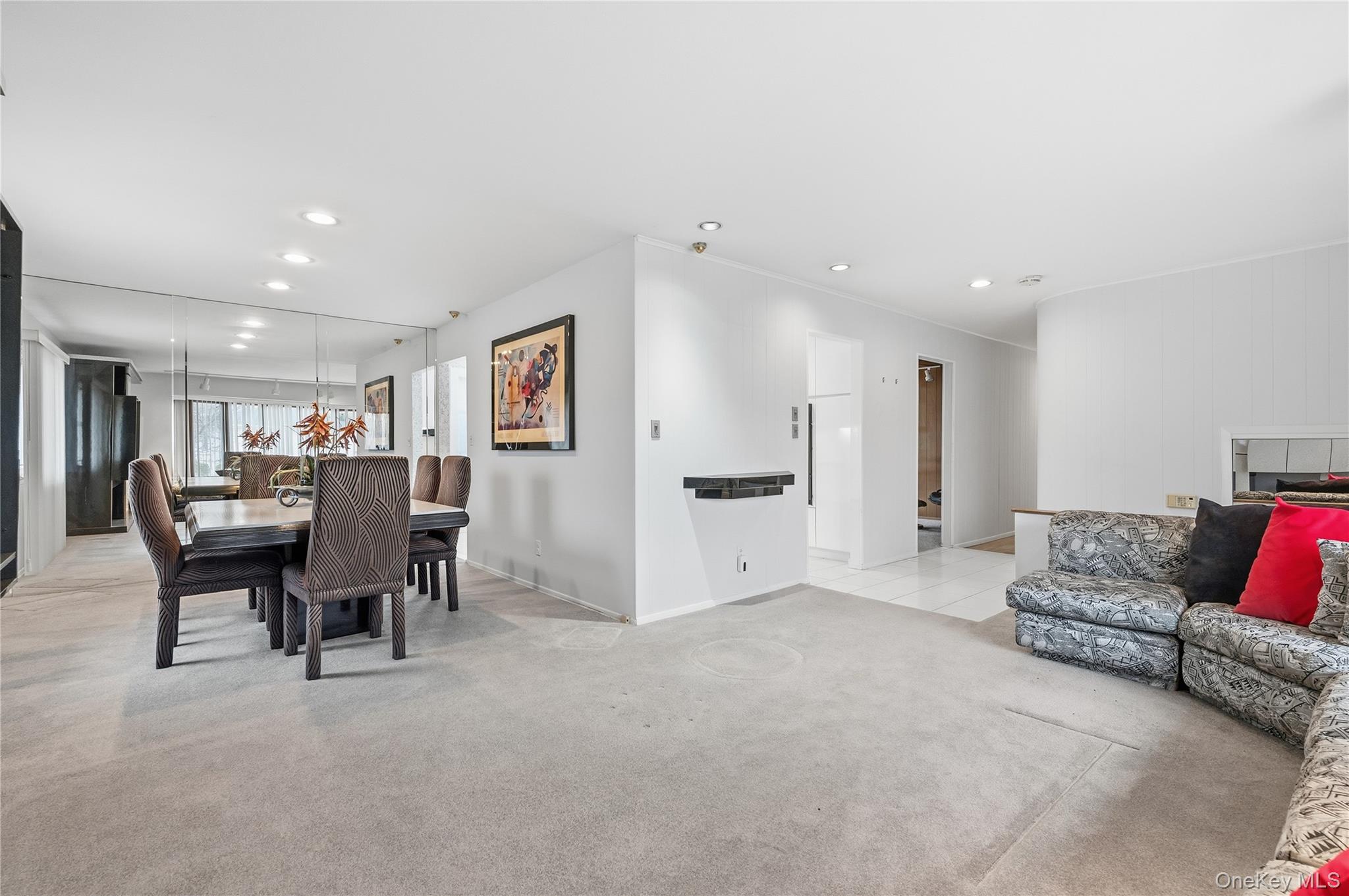 #4 photo, 20 Steuben Drive, ناسو Oyster Bay , NY 11753