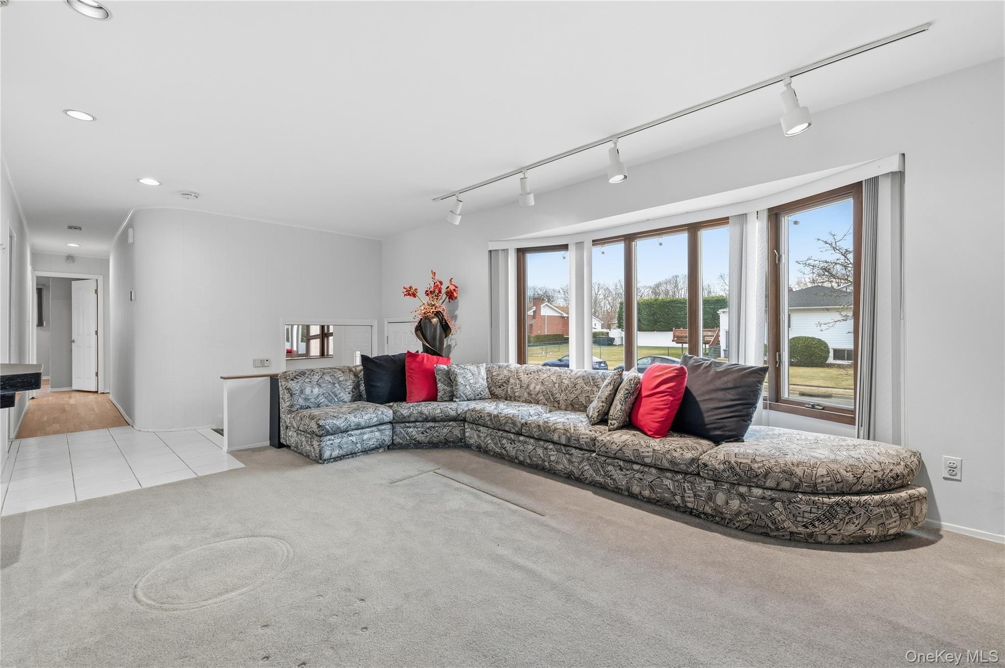 #5 photo, 20 Steuben Drive, ناسو Oyster Bay , NY 11753