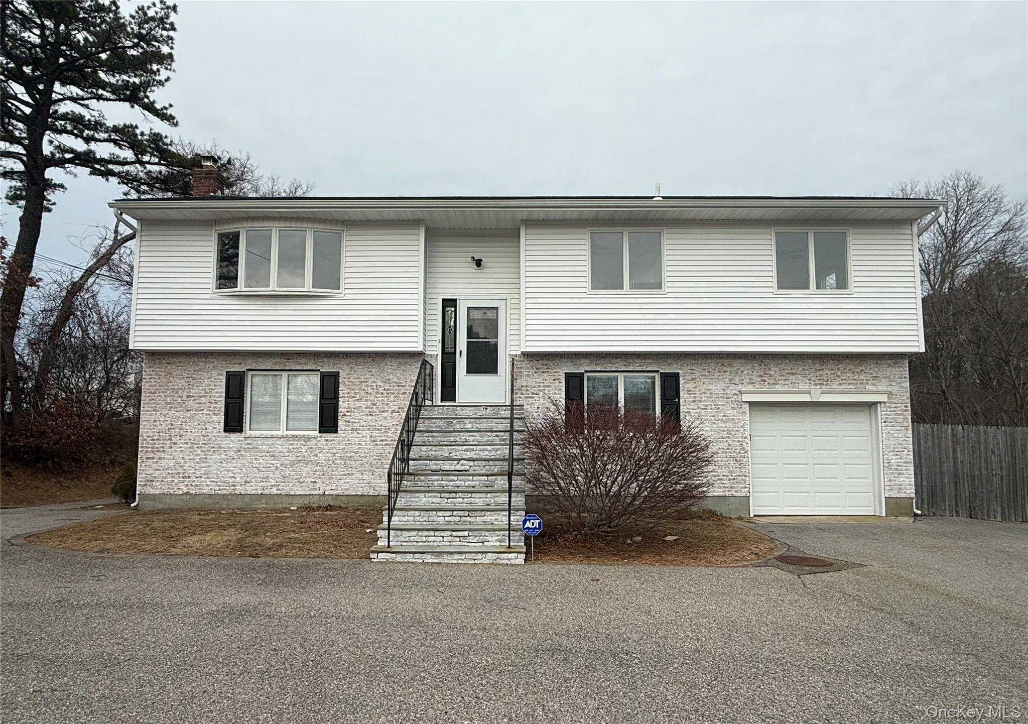 #1 photo, 129 E Woodside Avenue, Patchogue , NY 11772