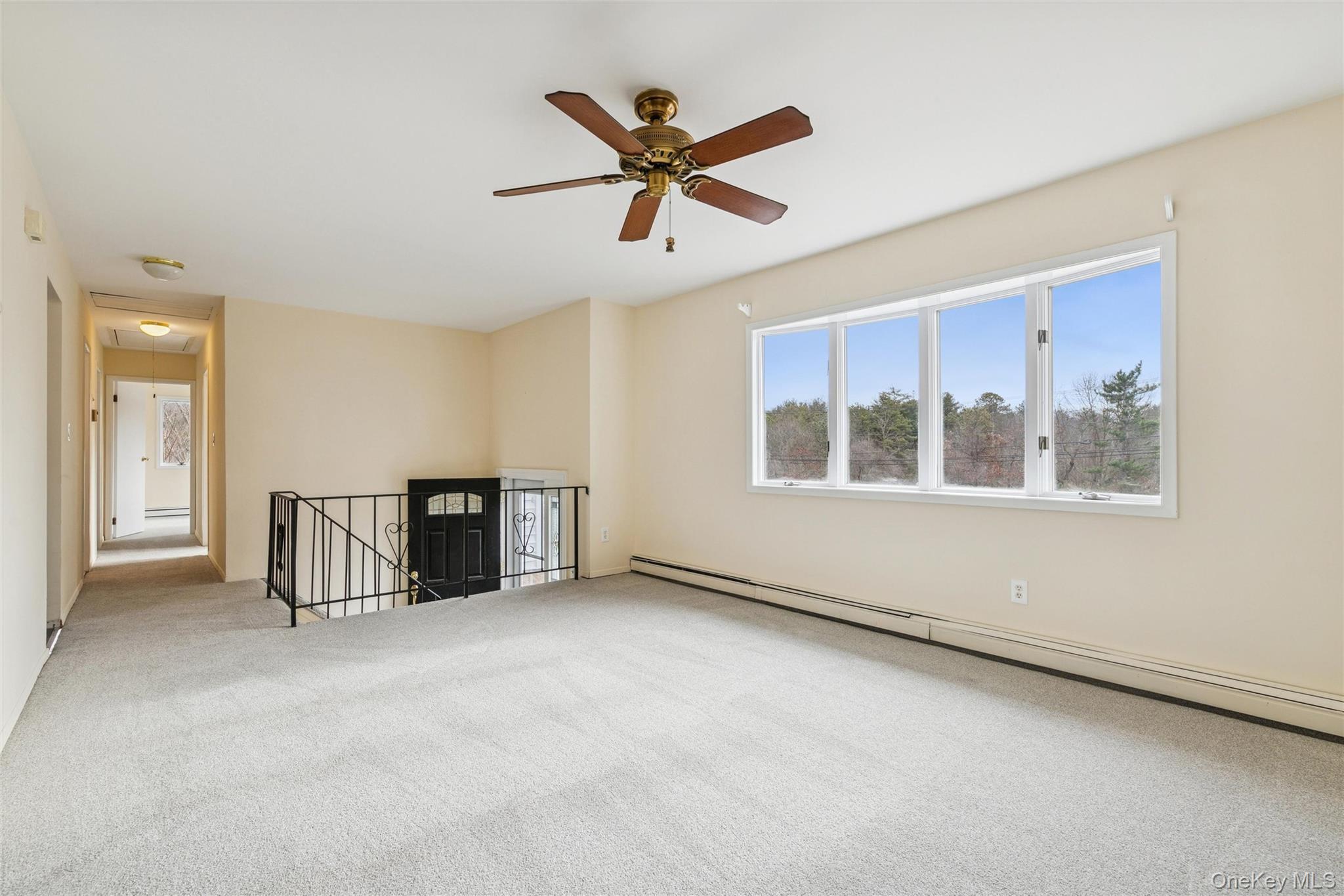 #4 photo, 129 E Woodside Avenue, 東長島 Patchogue , NY 11772