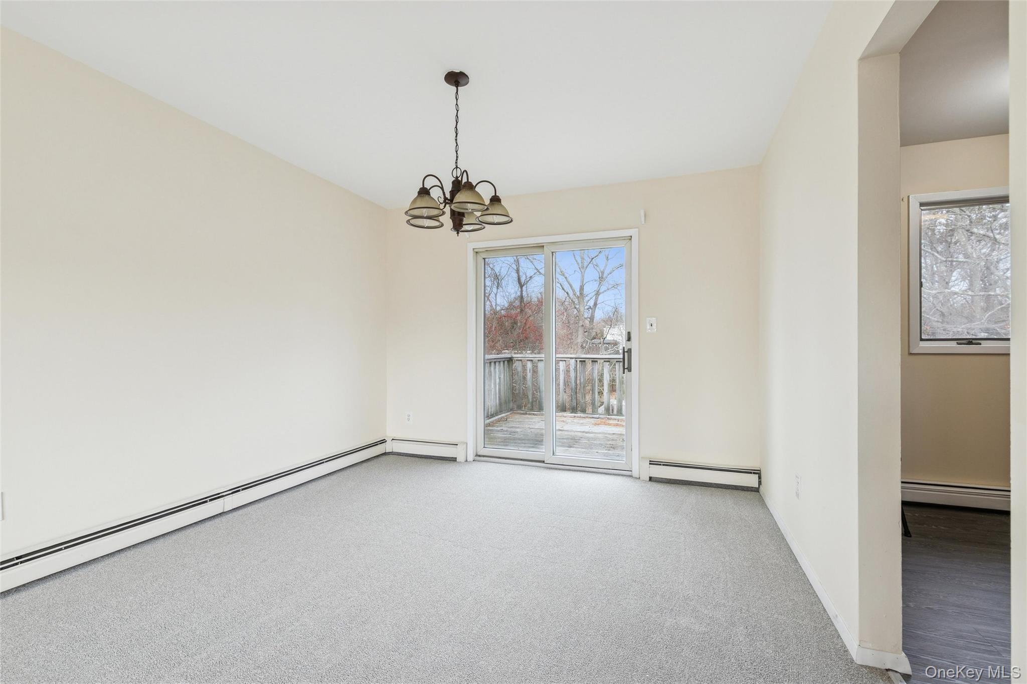 #5 photo, 129 E Woodside Avenue, 東長島 Patchogue , NY 11772