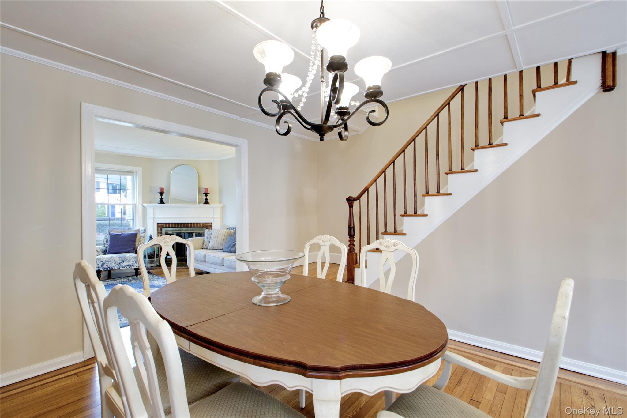 #16 photo, 20 Salisbury Avenue, ناسو Stewart Manor , NY 11530