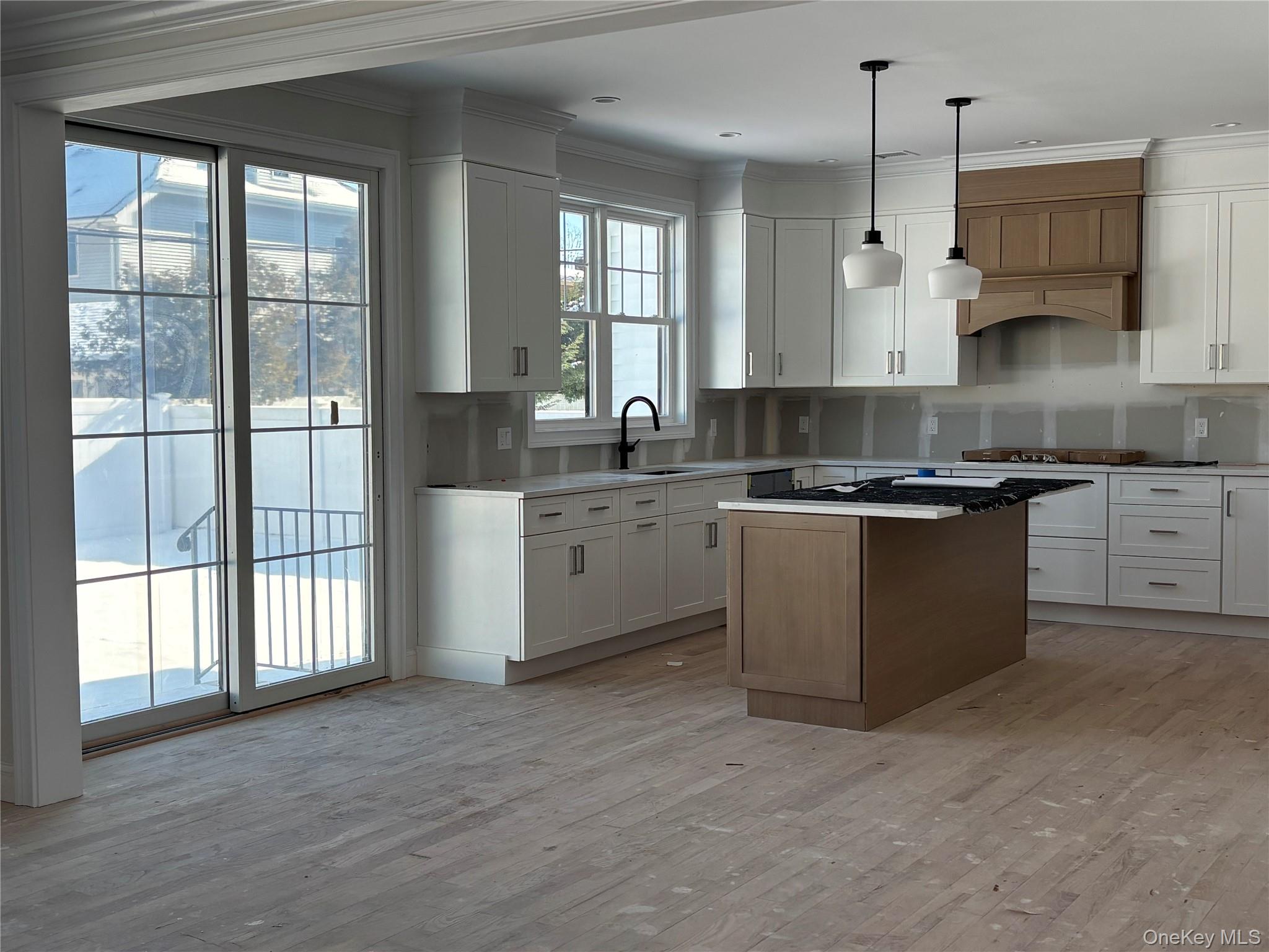 #14 photo, 348 Fairway Drive, Franklin Square , NY 11010