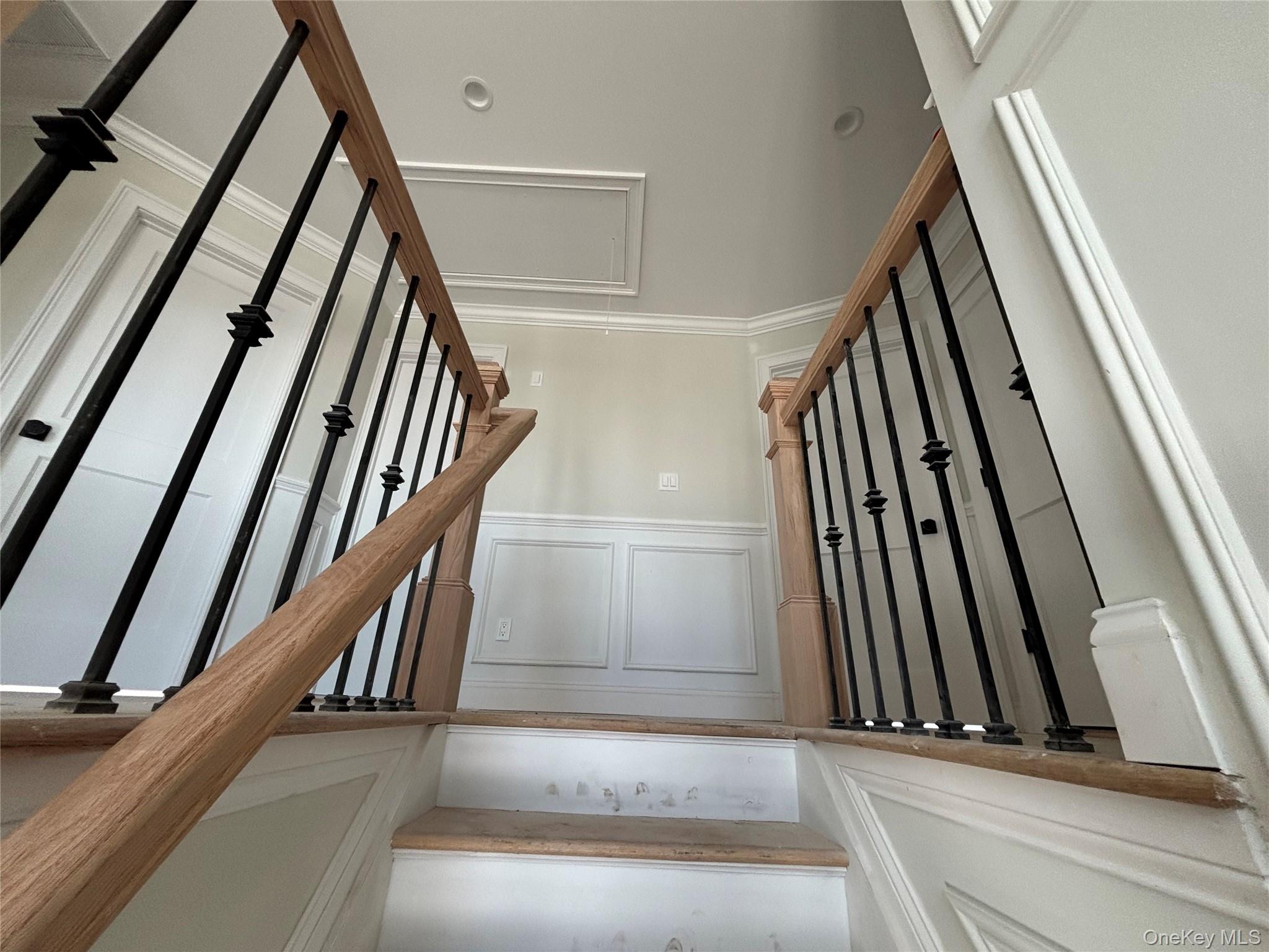 #19 photo, 348 Fairway Drive, Franklin Square , NY 11010