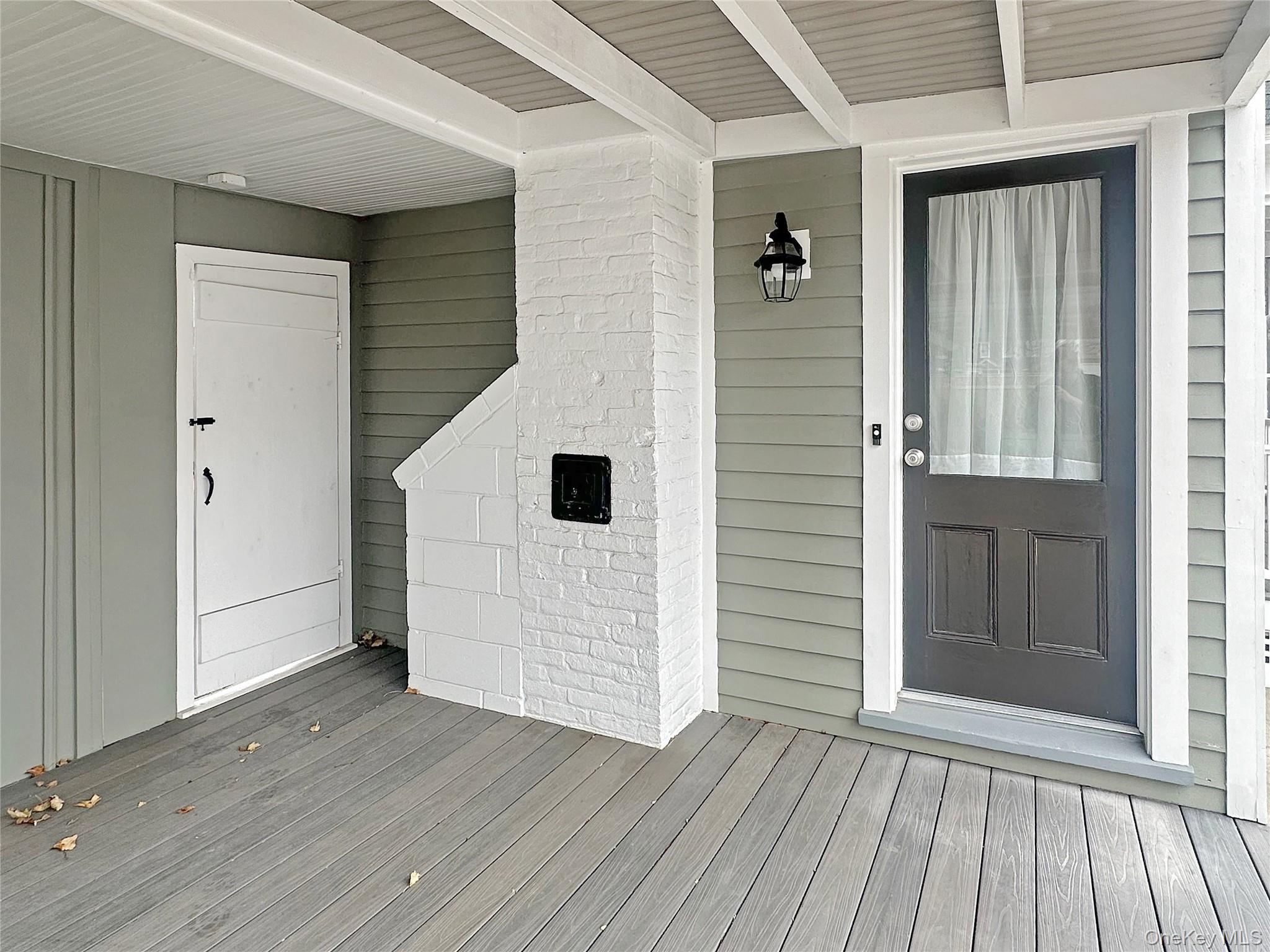 #11 photo, 611 Main Street, Саффолк ‖ Greenport , NY 11944