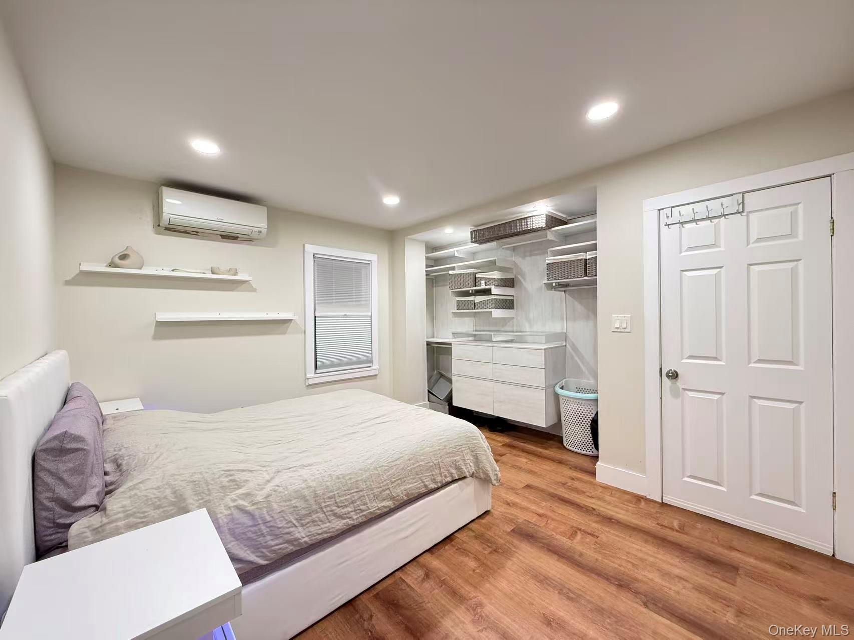 #17 photo, 55 Keller Street, Valley Stream , NY 11580